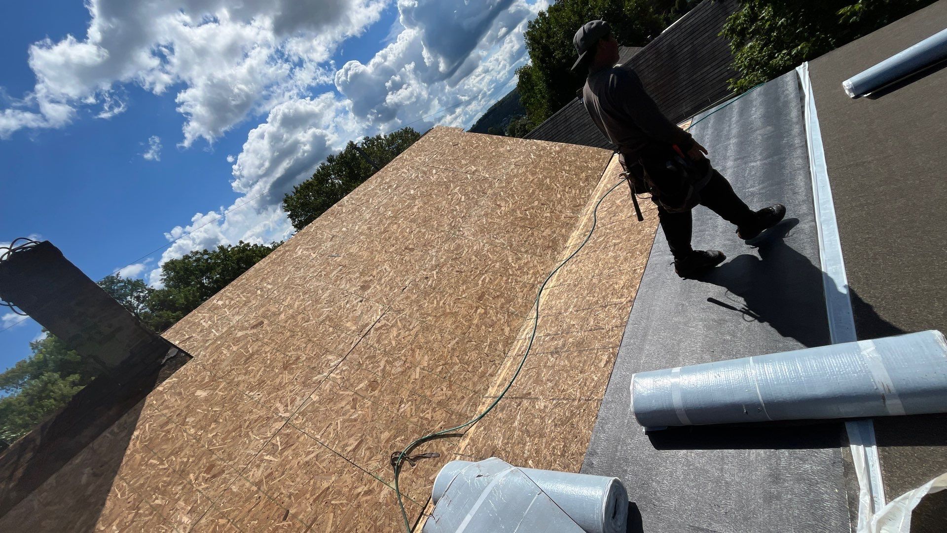 Residential Roofing Installation using GAF Timberline HDZ Weathered Wood by Rainstoppers Roofing