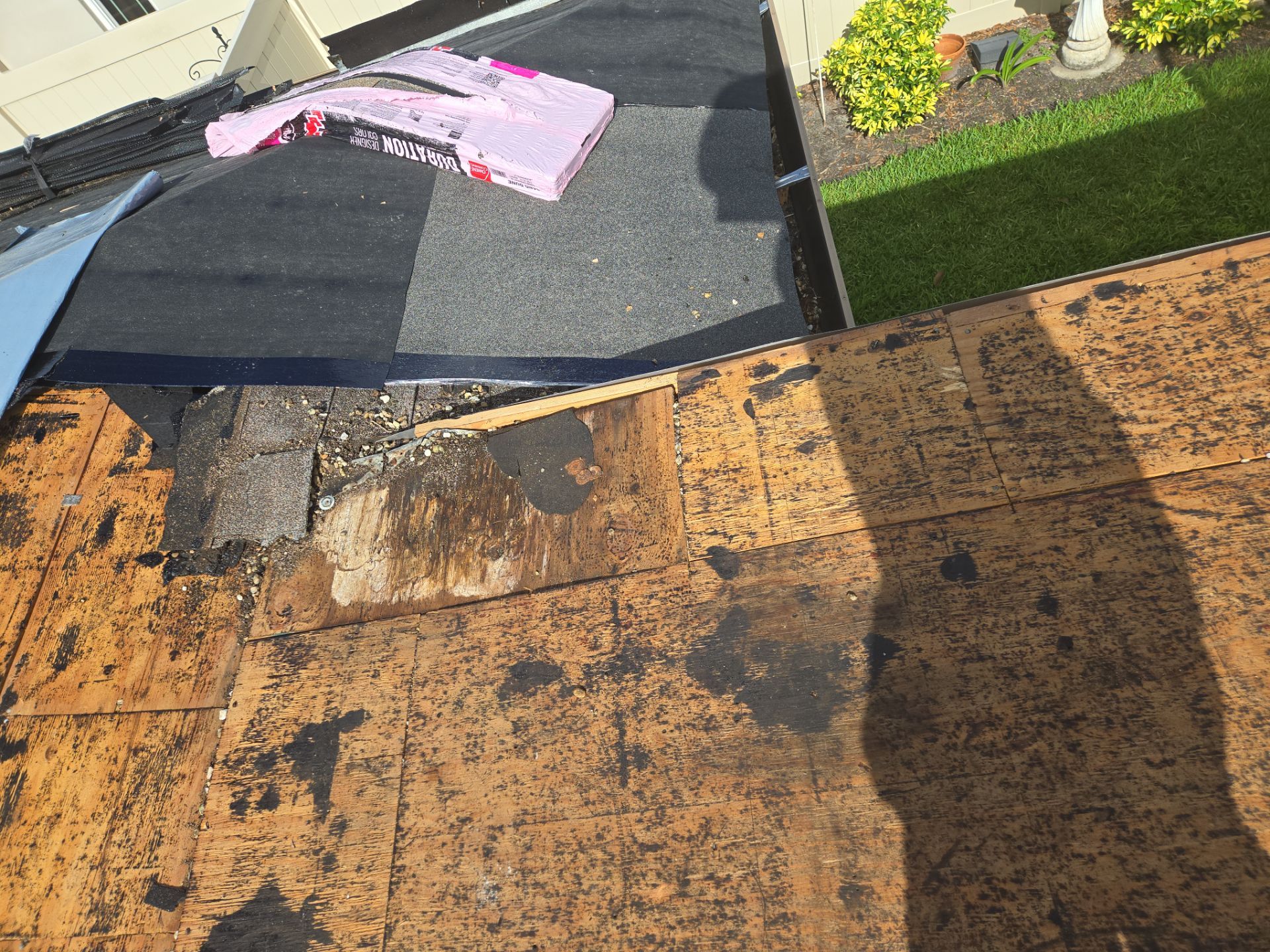 Project in Clearwater 33761 by Mitchell Roofing Company LLC 