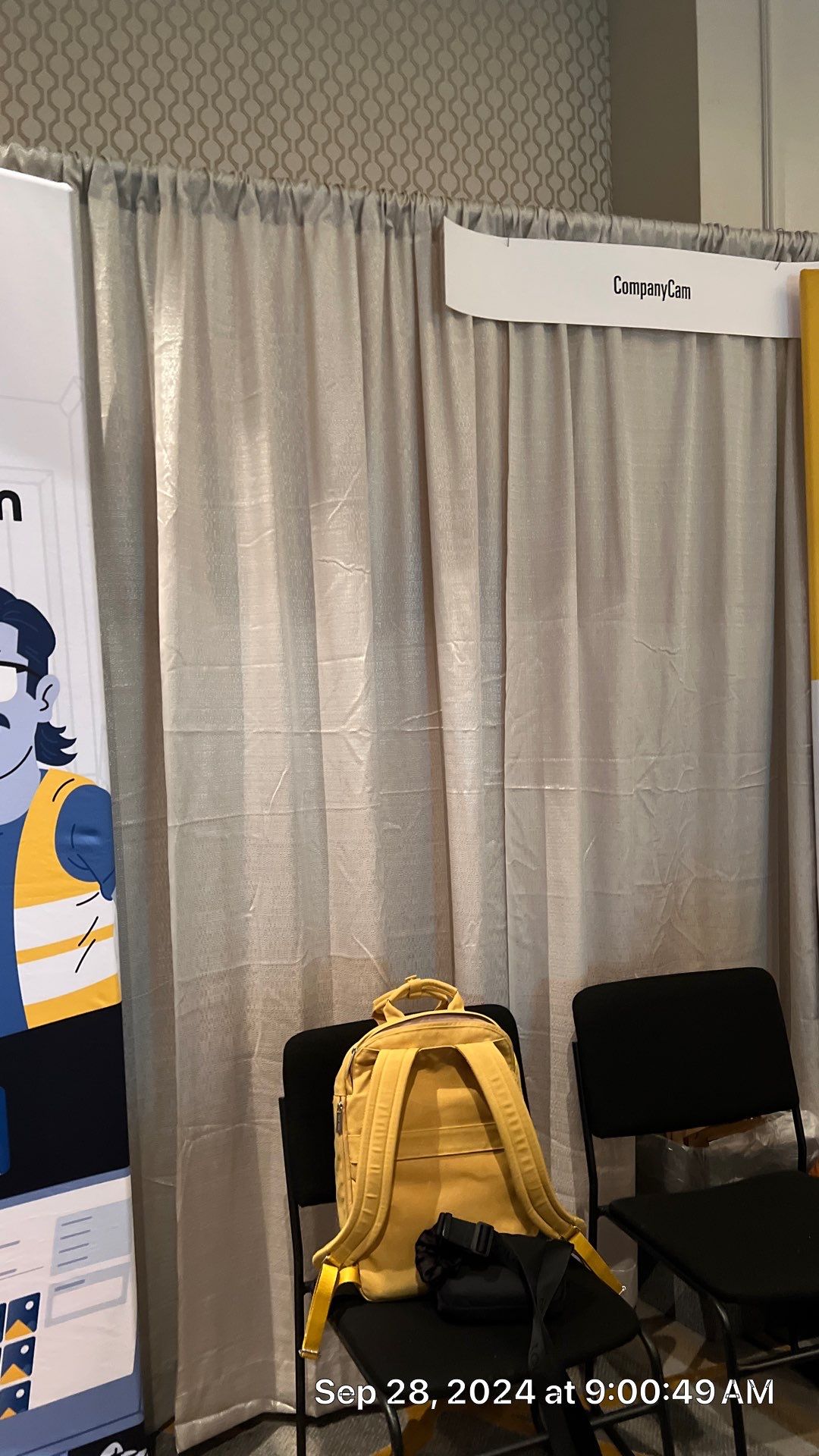 Trade Show using Aquarium by CompanyCam