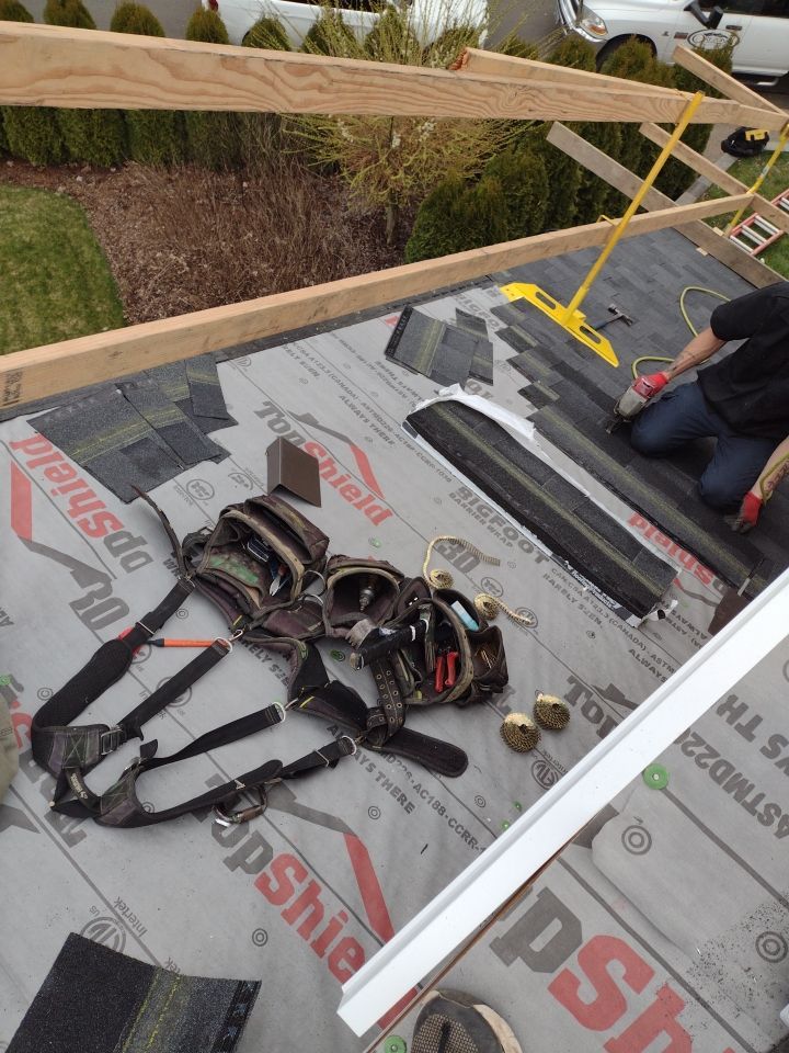 Residential Re-Roof in Albany Oregon by Orezona Building & Roofing Company, Inc.