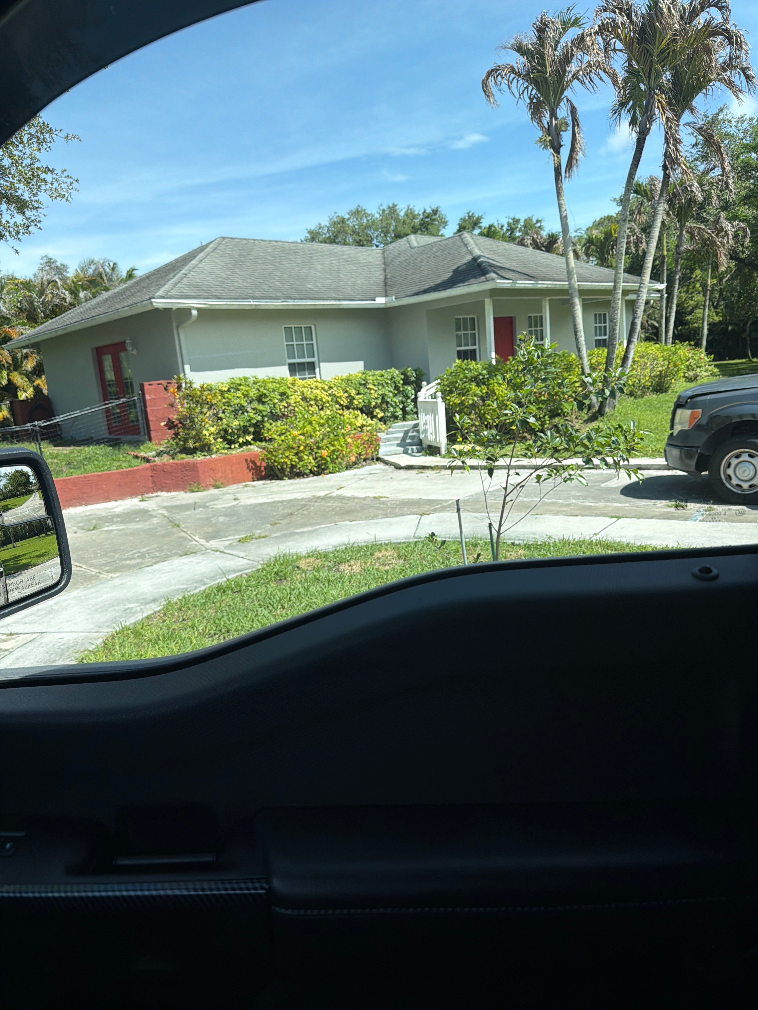West Palm Beach Mold Remediation and Moisture Assessment by SuperClean