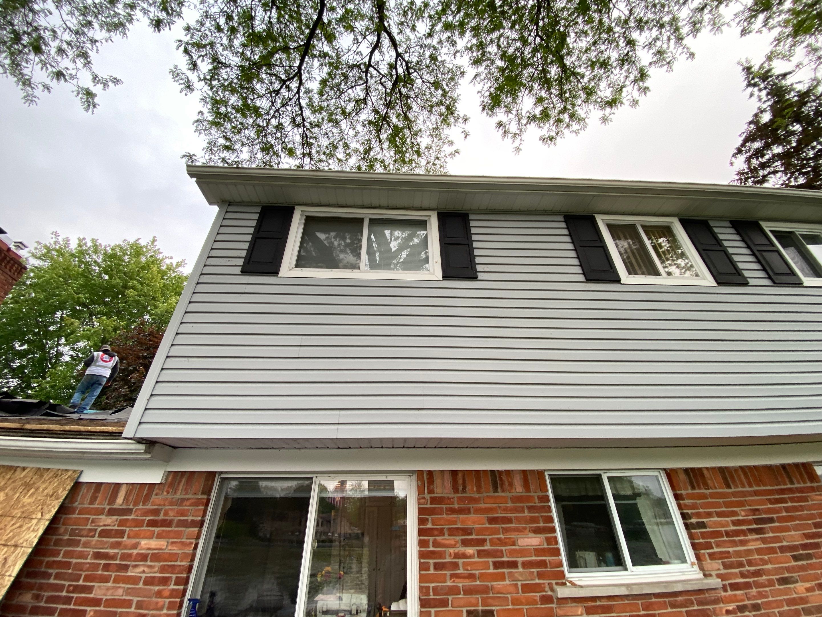 Roof Replacement using CertainTeed Landmark by 180 Contractors