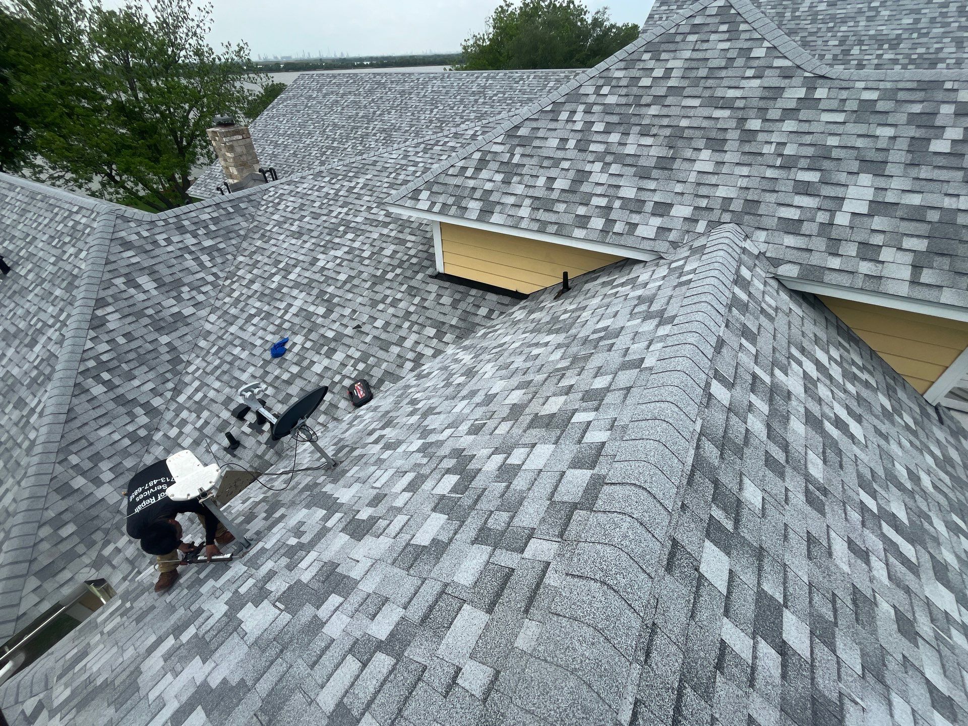 Residential Roofing Installation using Owen's Corning Duration (Lifetime) Shingles by Roof Repair Company