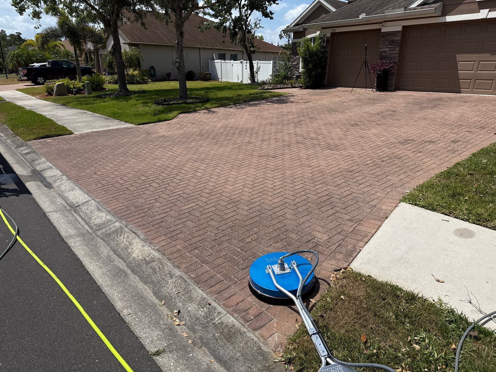 Paver Driveway & Sidewalk Cleaning with Hi-Low Surface Cleaner – Oakleaf Hammock, Ellenton, FL by Sunshine AquaWash