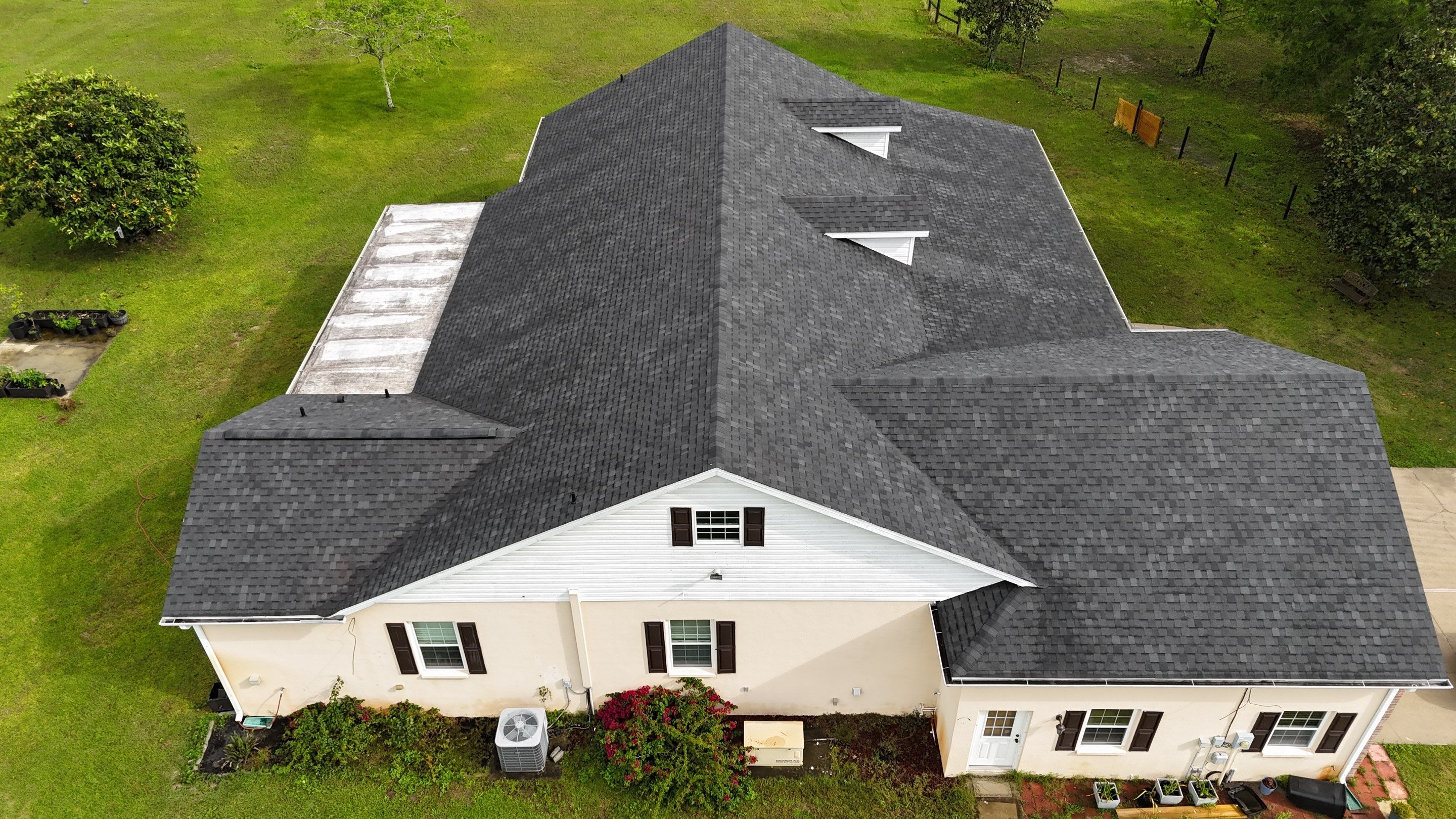 Roof Replacement in Dade City, FL by Steadfast Roofing 