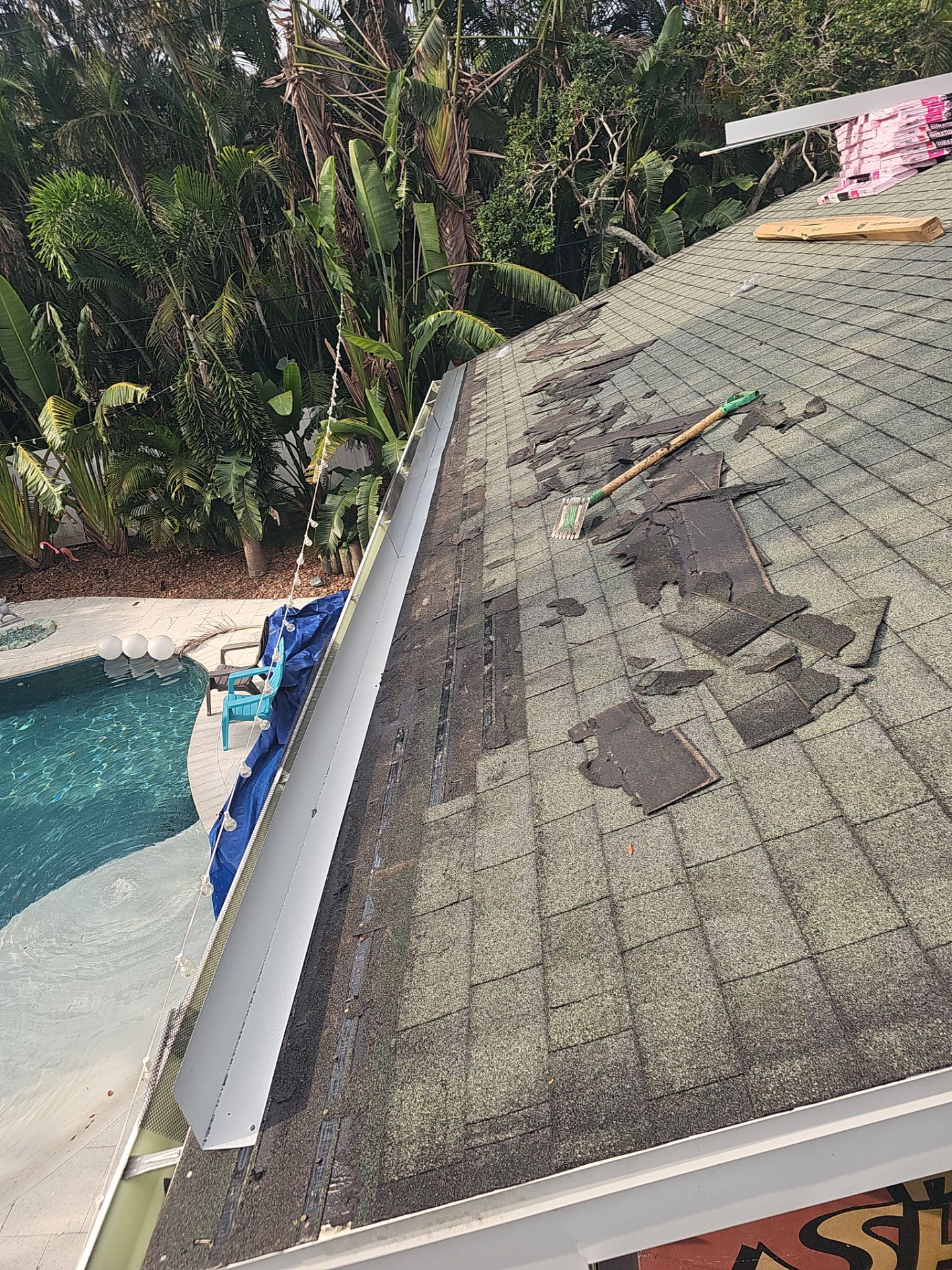 Project in St. Petersburg 33703 by Mitchell Roofing Company LLC 