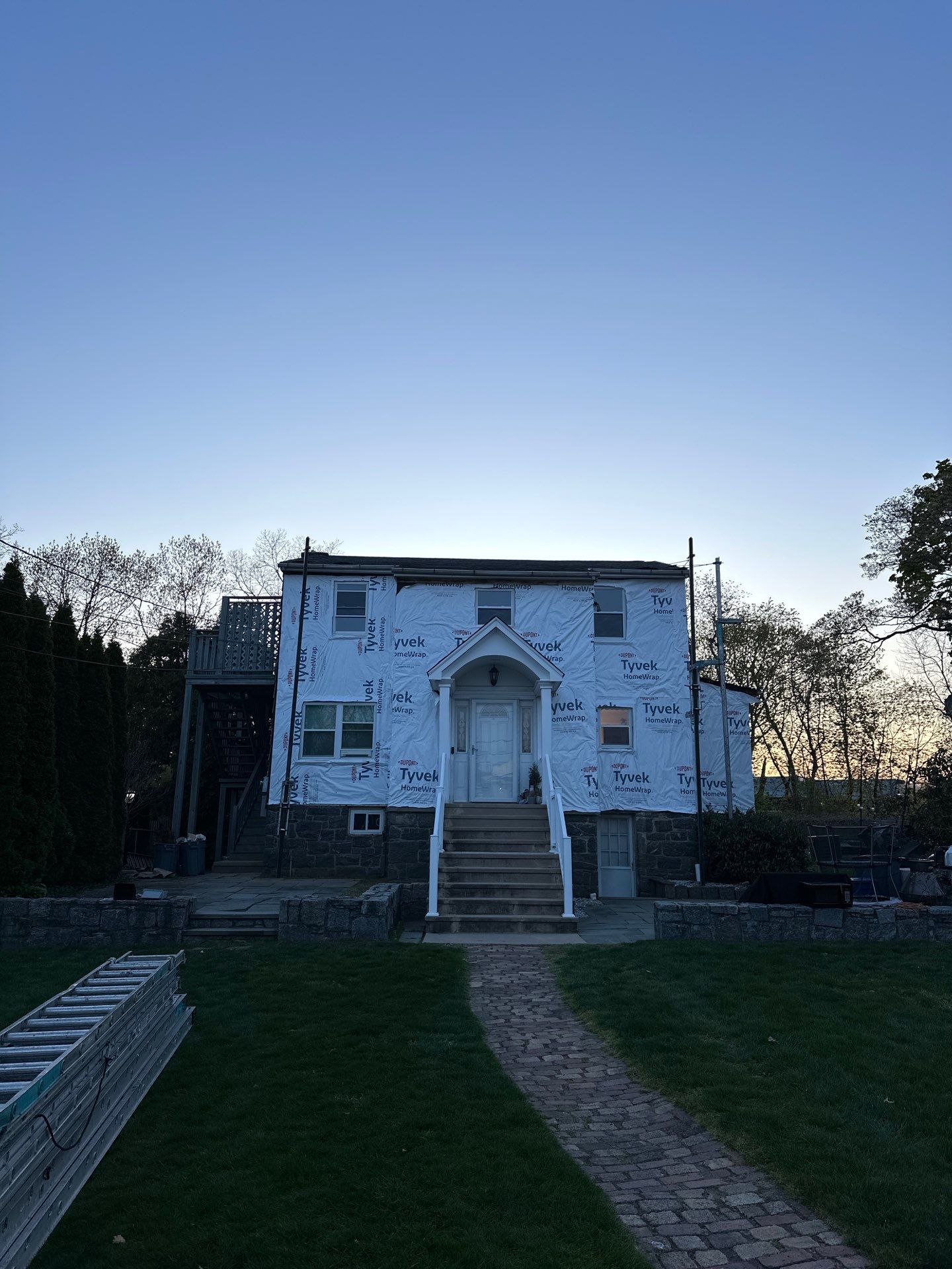 Siding Installation using Certainteed Cedar Impressions Straight Edge Perfection Shingles - D7 - Sterling Gray by A Plus Exterior
