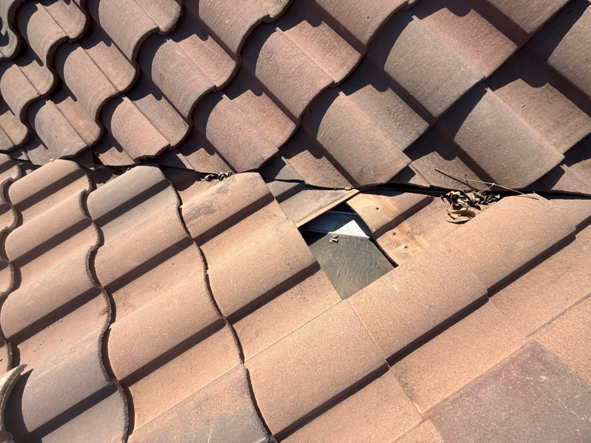 Roof Replacement in Sienna Village of Bees Creek, Missouri City TX by Roof Repair Company