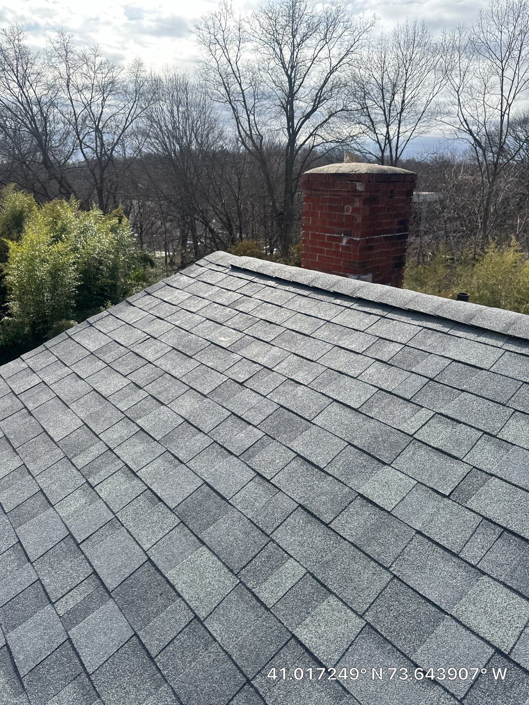 Siding Installation using Certainteed Cedar Impressions Straight Edge Perfection Shingles - D7 - Sterling Gray by A Plus Exterior