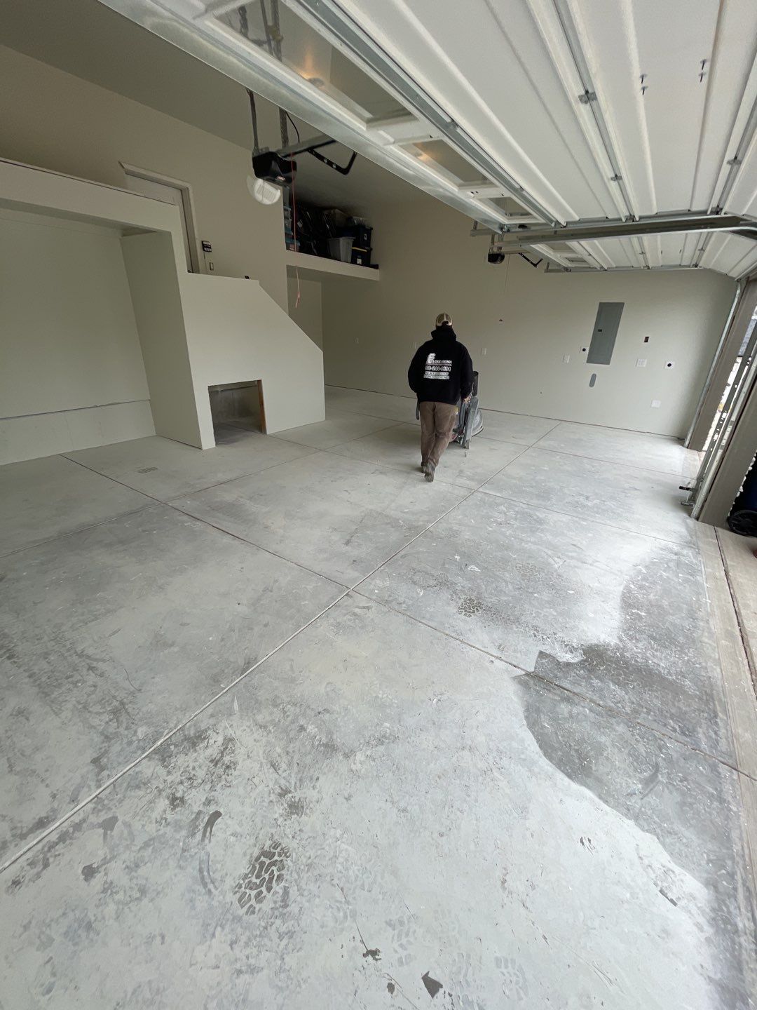 Garage Transformation using Pebble Beach by Croc Coatings, LLC