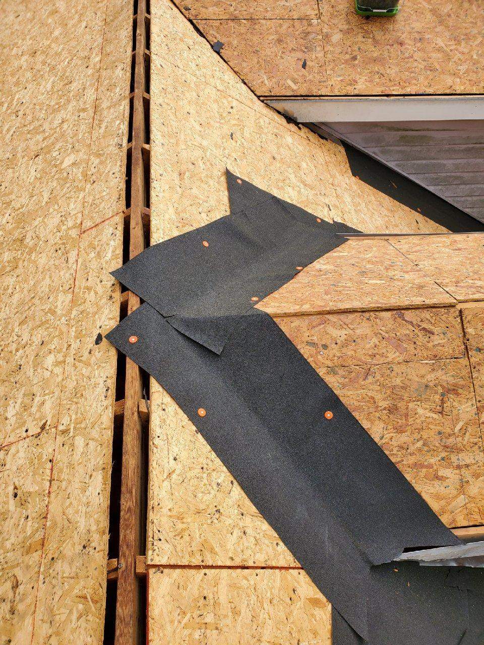 Residential Roofing Installation using Owens Corning Oakridge- Williamsburg Gray by Indigo State Roofing