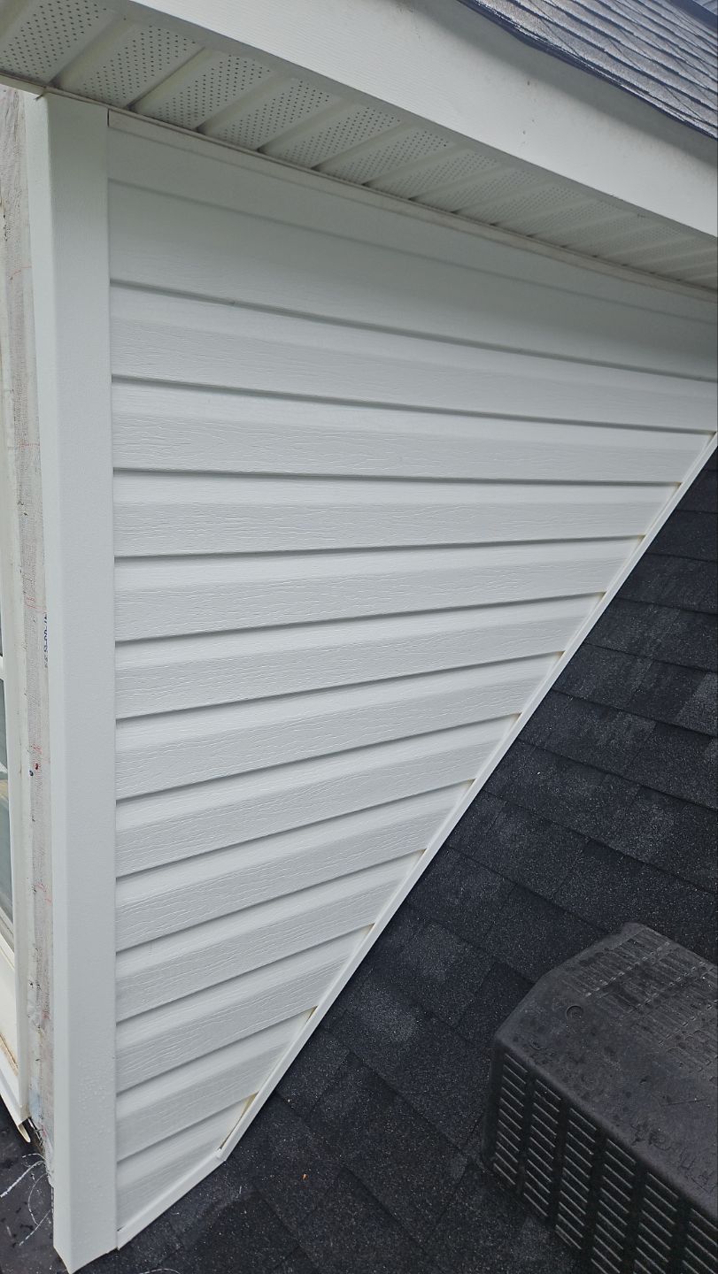 Residential Roofing Installation using Owens Corning® Oakridge Onyx Black by Indigo State Roofing