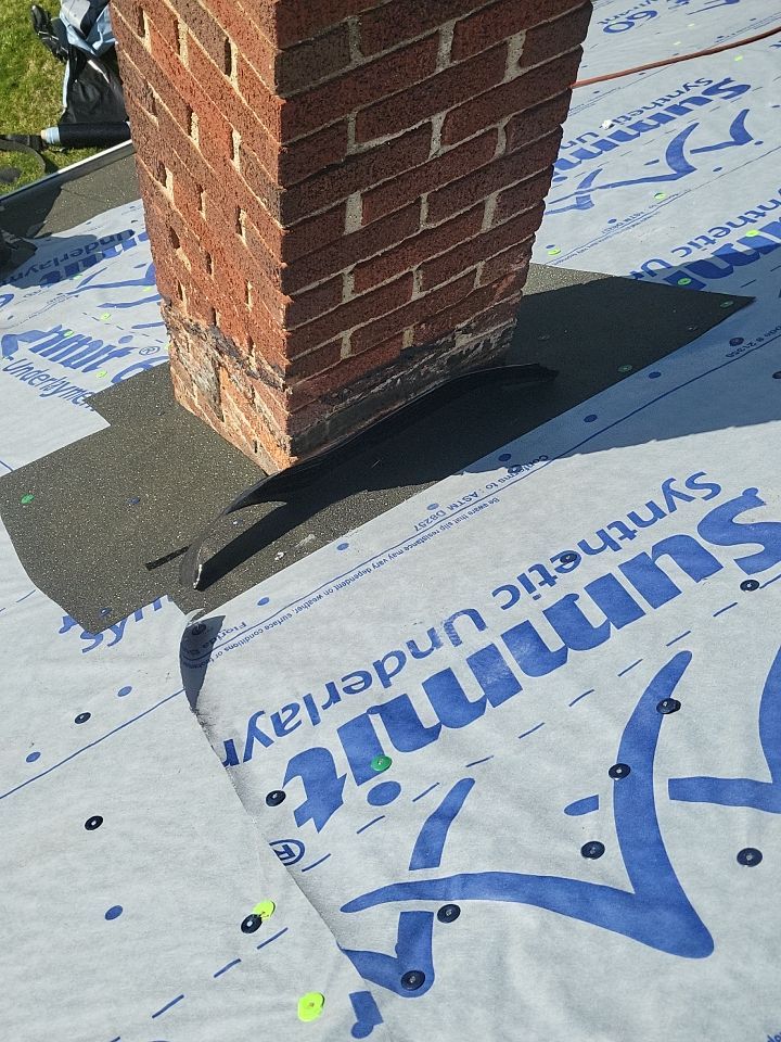 ATLAS PINNACLE COLOR: BLACK SHADOW, DRIP EDGE: BLACK by Eagle Eye Roofing