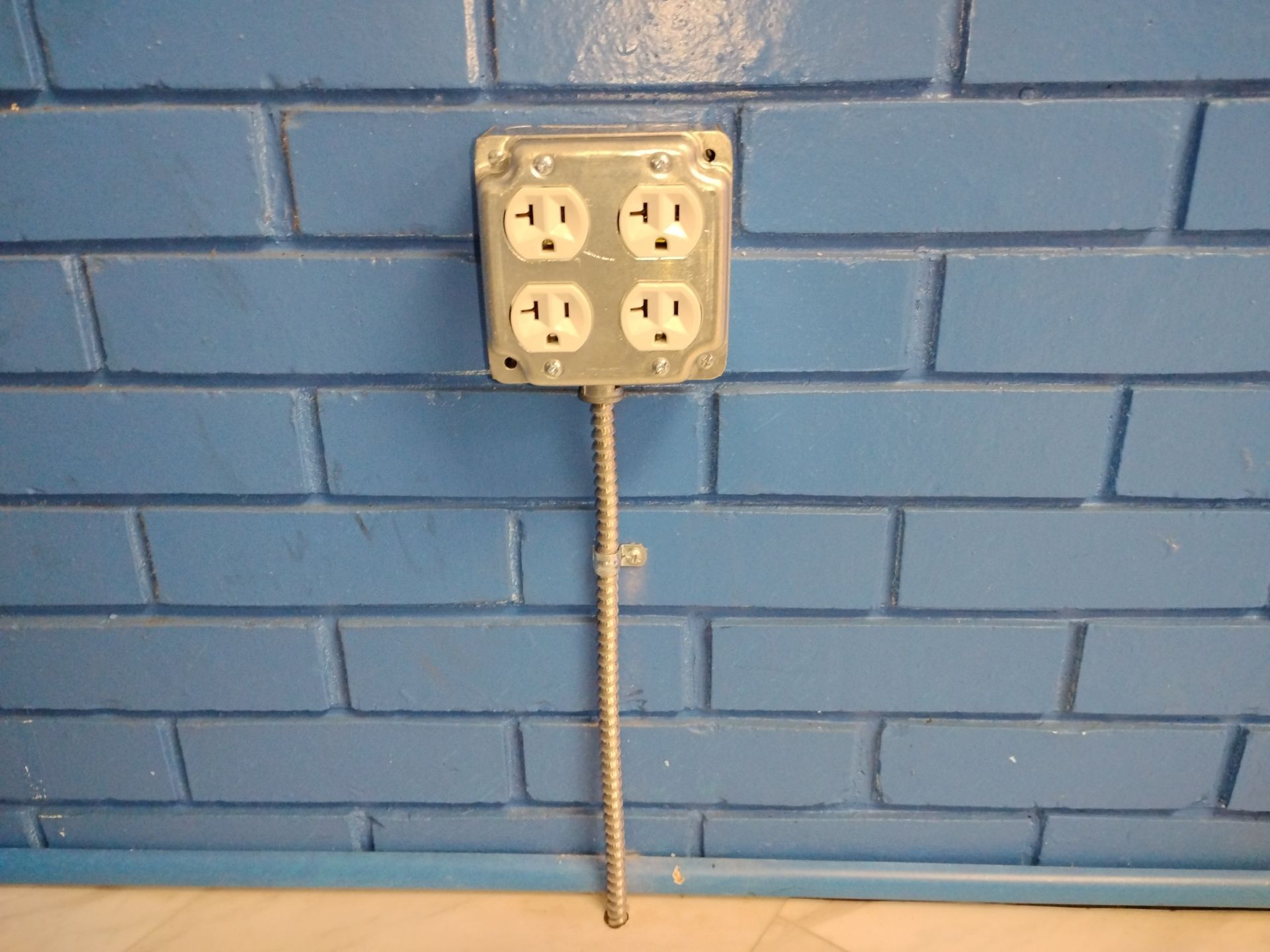 Store Outlets by Abe Electric