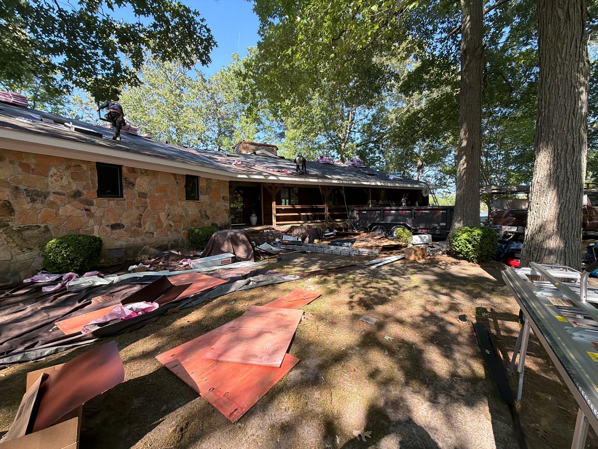 Waterfront Roof, Fascia, and Soffit Replacement in Gloucester Point by Cade Construction