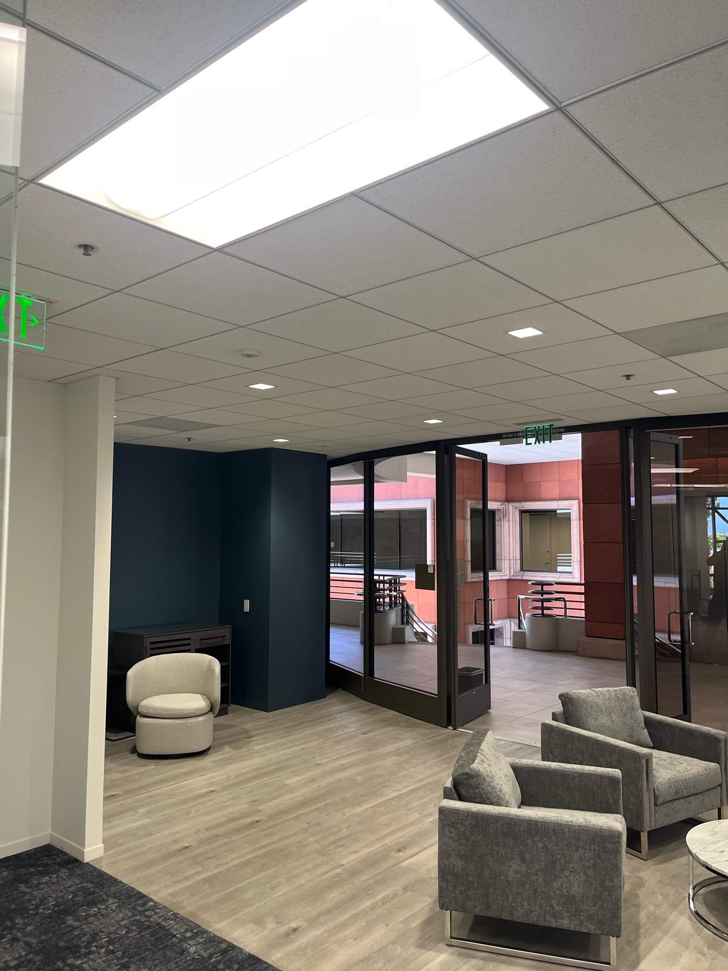 Financial Office Newport Beach CA by Ring and Ping Inc.