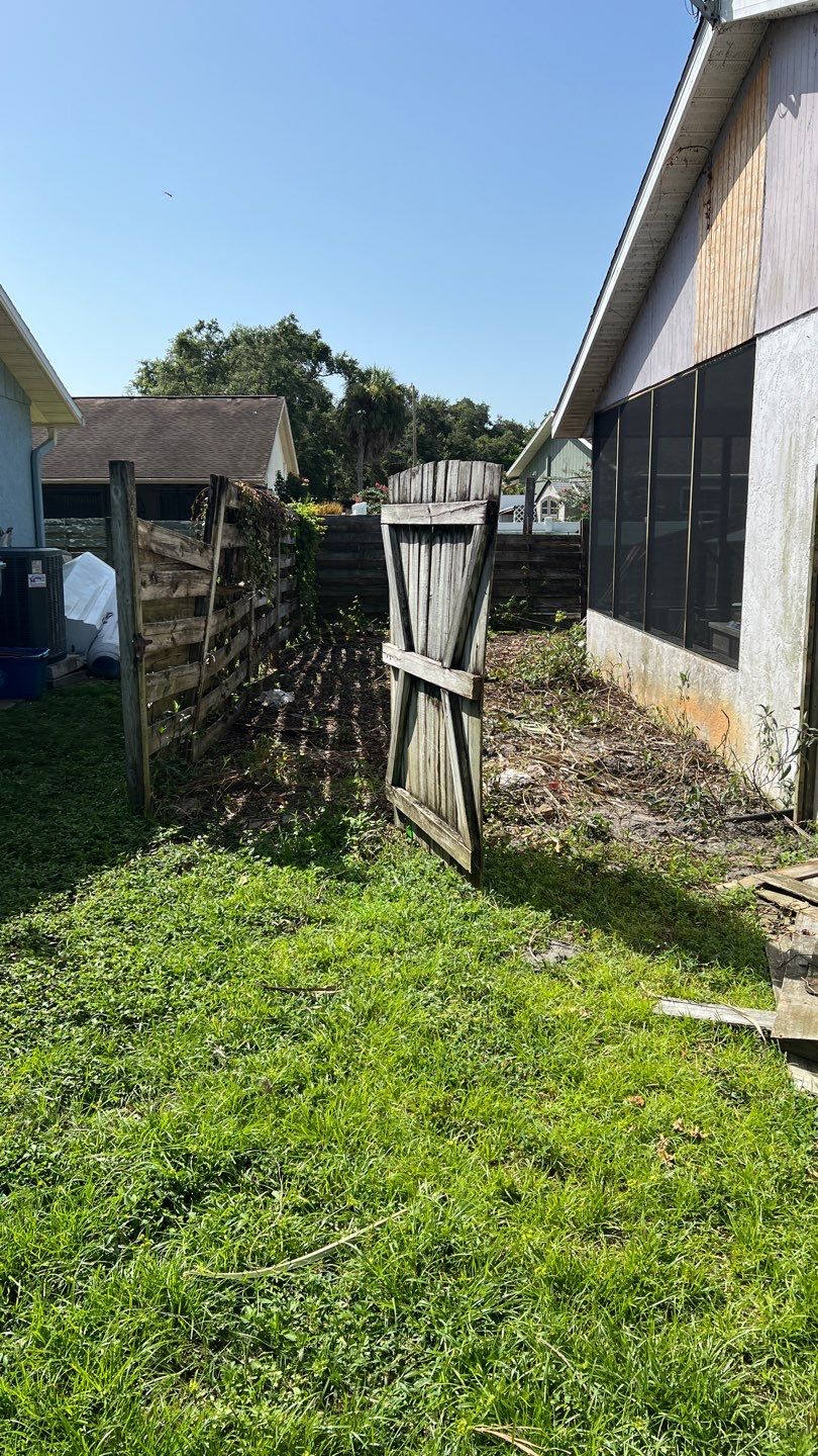 Bradenton, FL 6ft. Tall Board on Board Privacy Fence  by Asap fence and gates, LLC