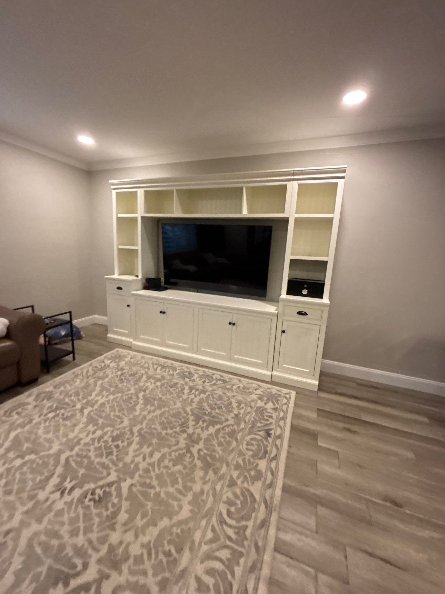 48x48 Flooring - East Boca Raton by Hevi Tile