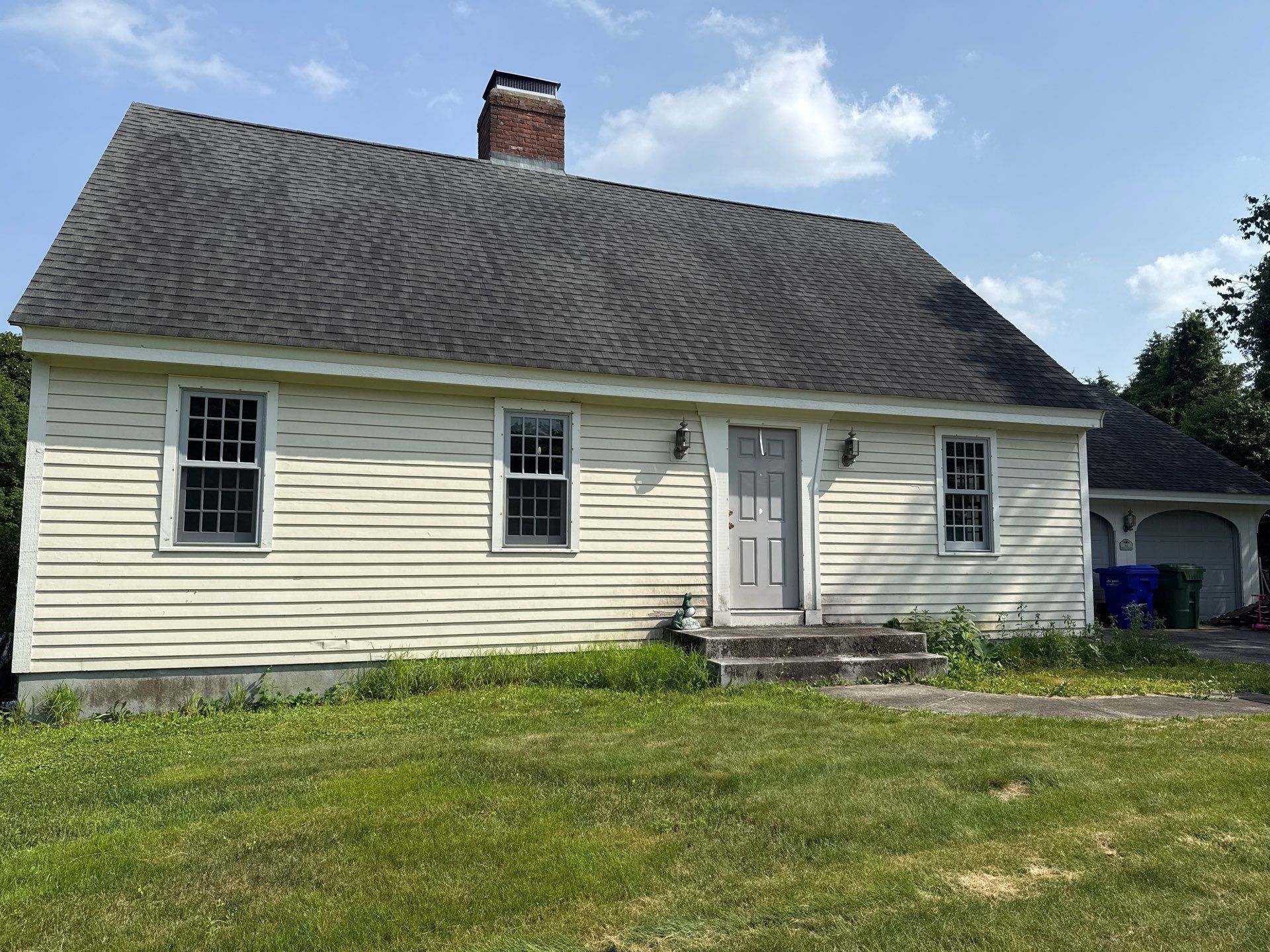 Siding Replacement in Glastonbury CT with Deep Mineral Finish by Turner Home Improvement Contractors, LLC
