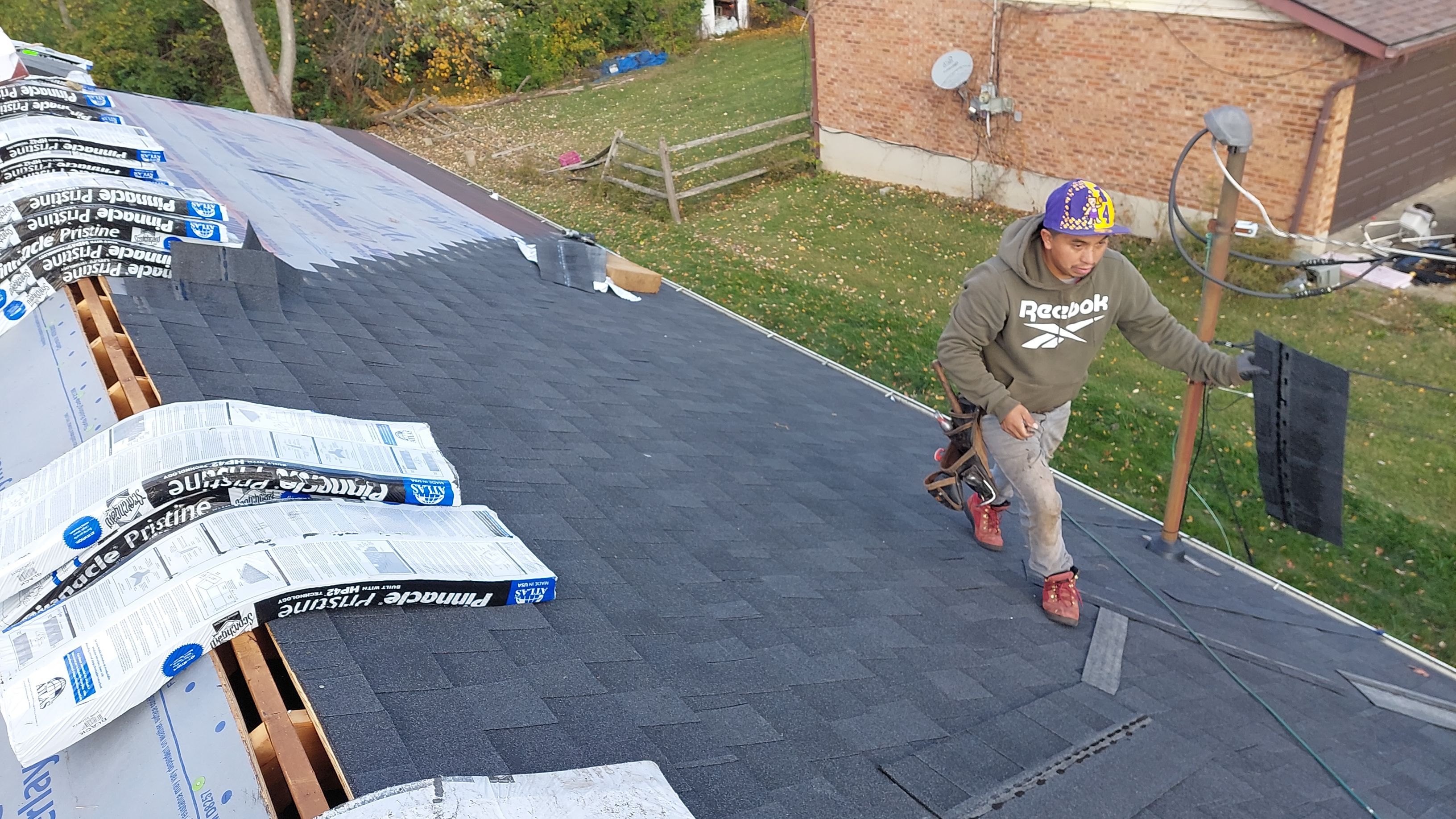 Liberty Township - Pristine Black by Tamlin Roofing