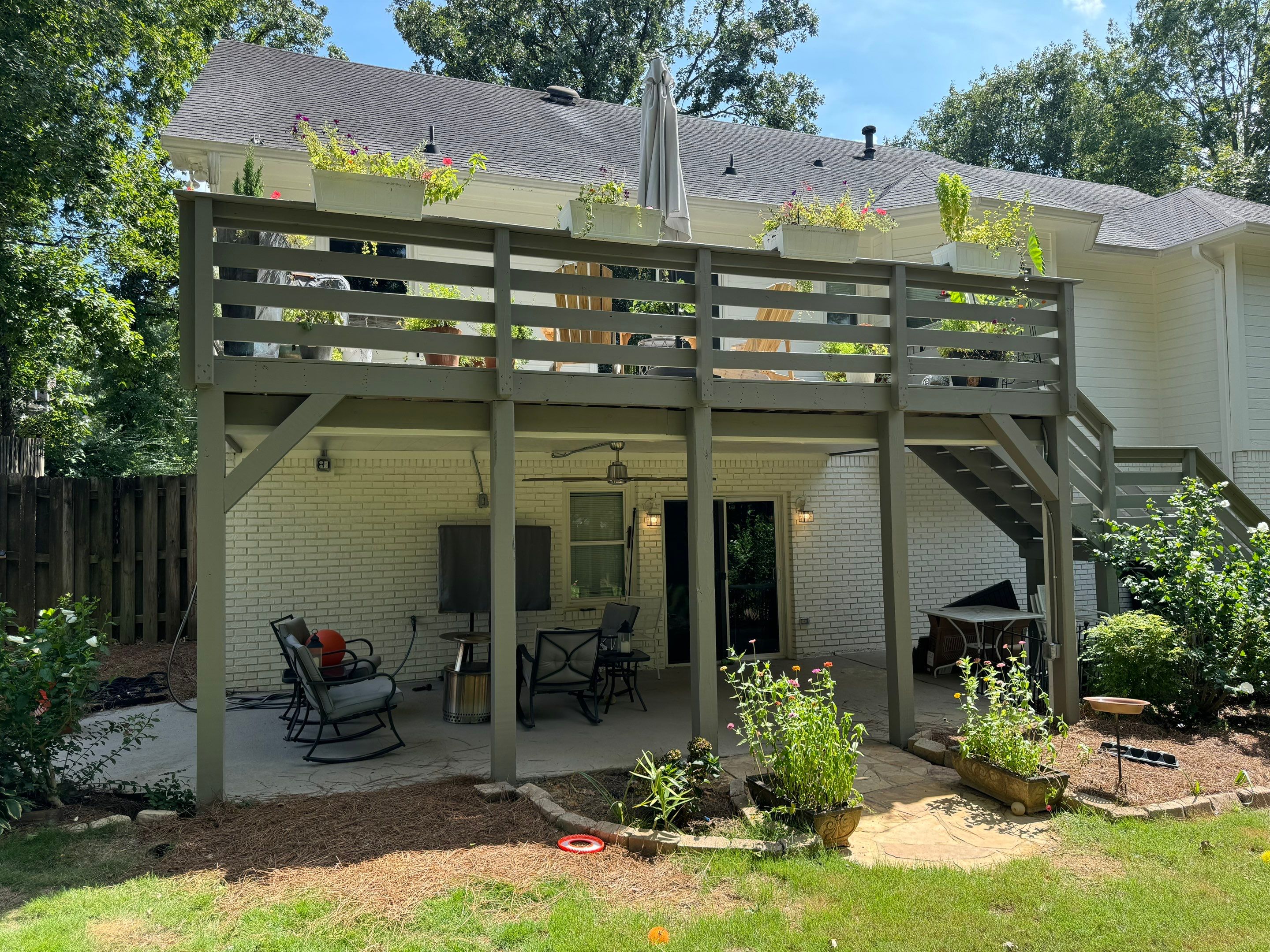 Strawberry - Deck by Pillar and Pine