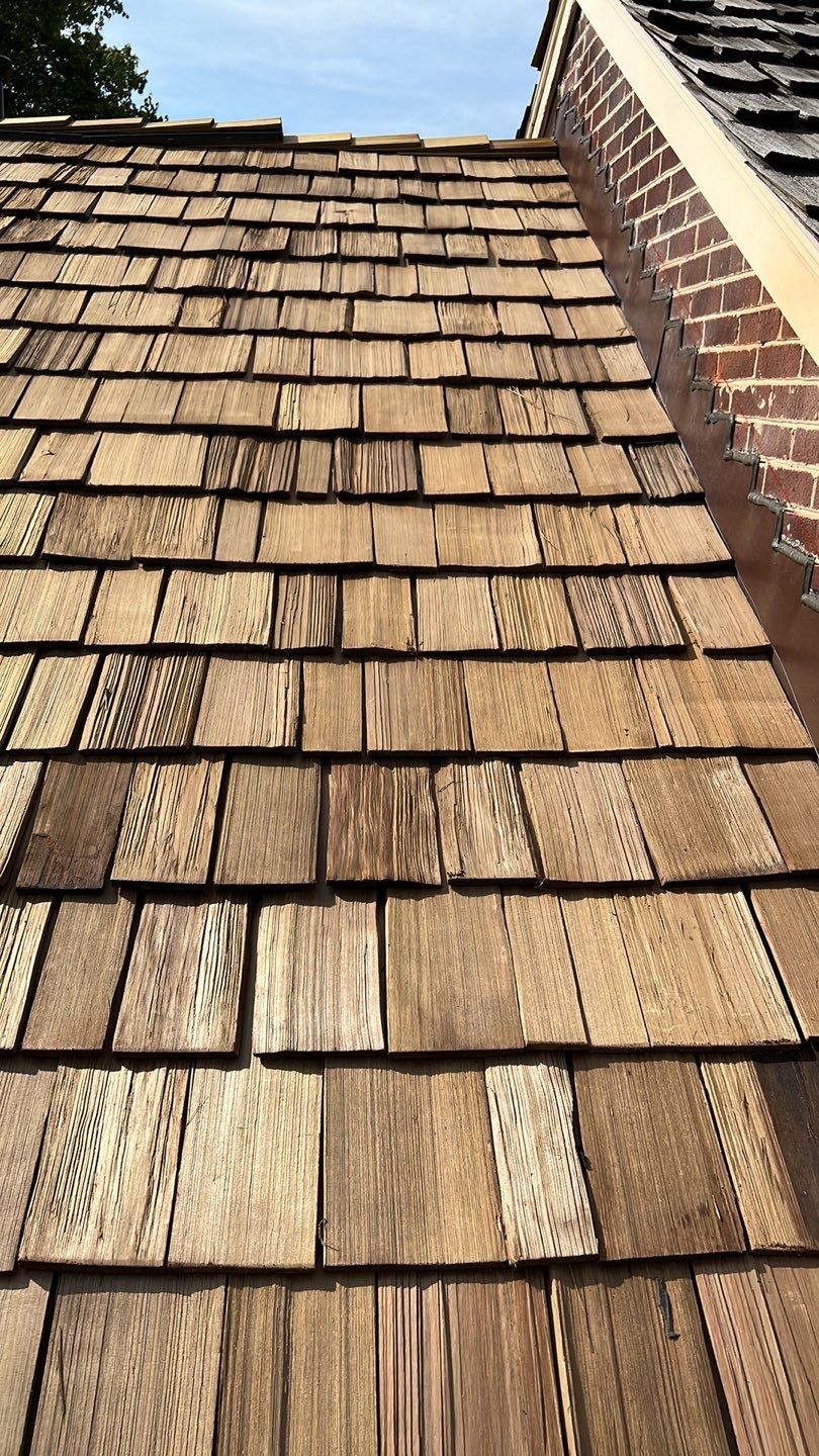 Falls Church - 18" Perfection CCA Shakes in Western Red Cedar by RM Banning, Inc.