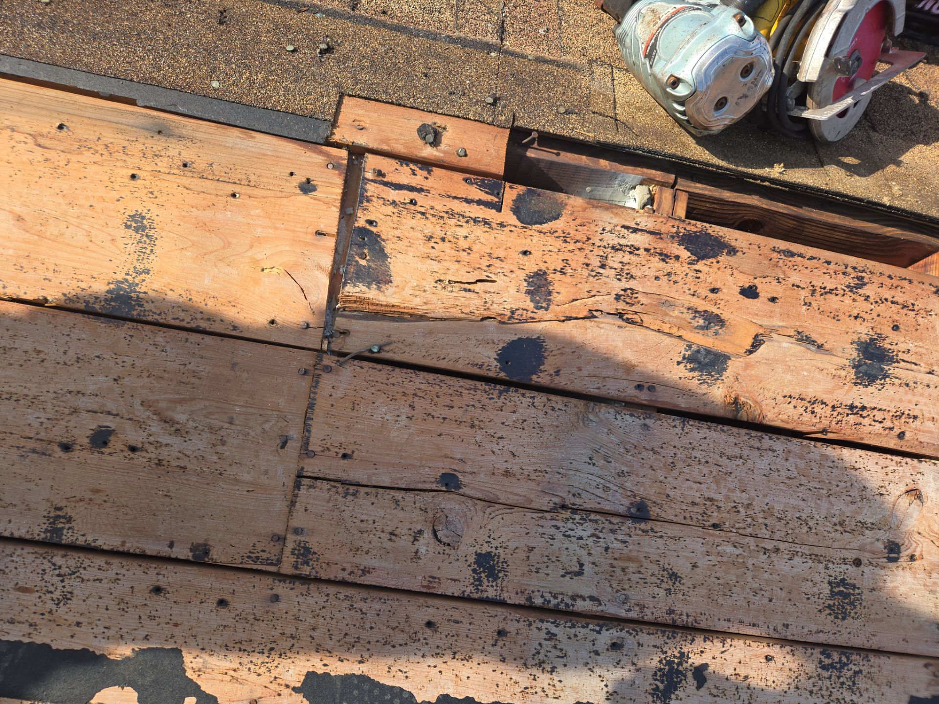 Project in St. Petersburg 33713 by Mitchell Roofing Company LLC 