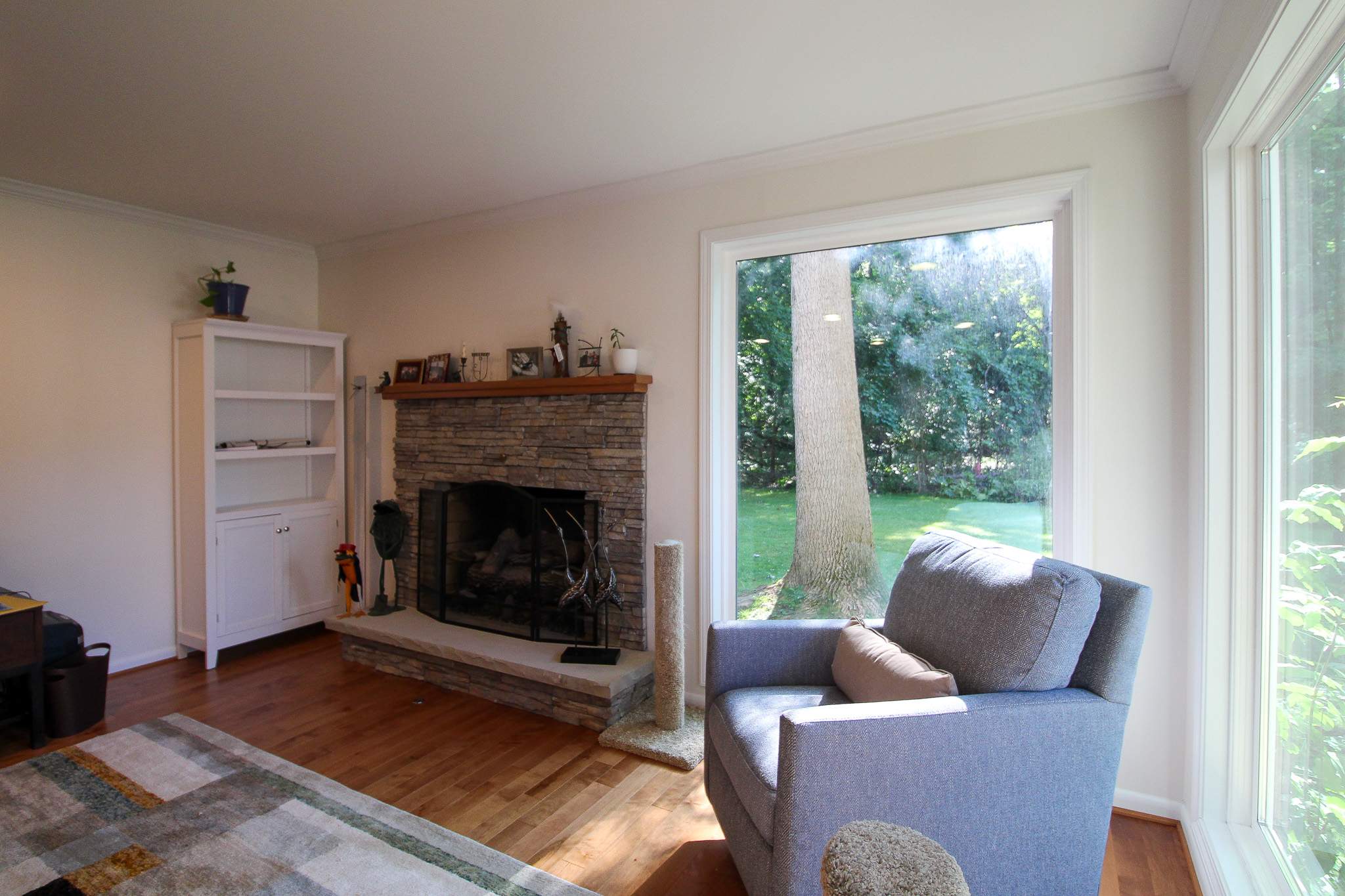 Interior Renovation and Window Replacement by Ivy Lea Construction
