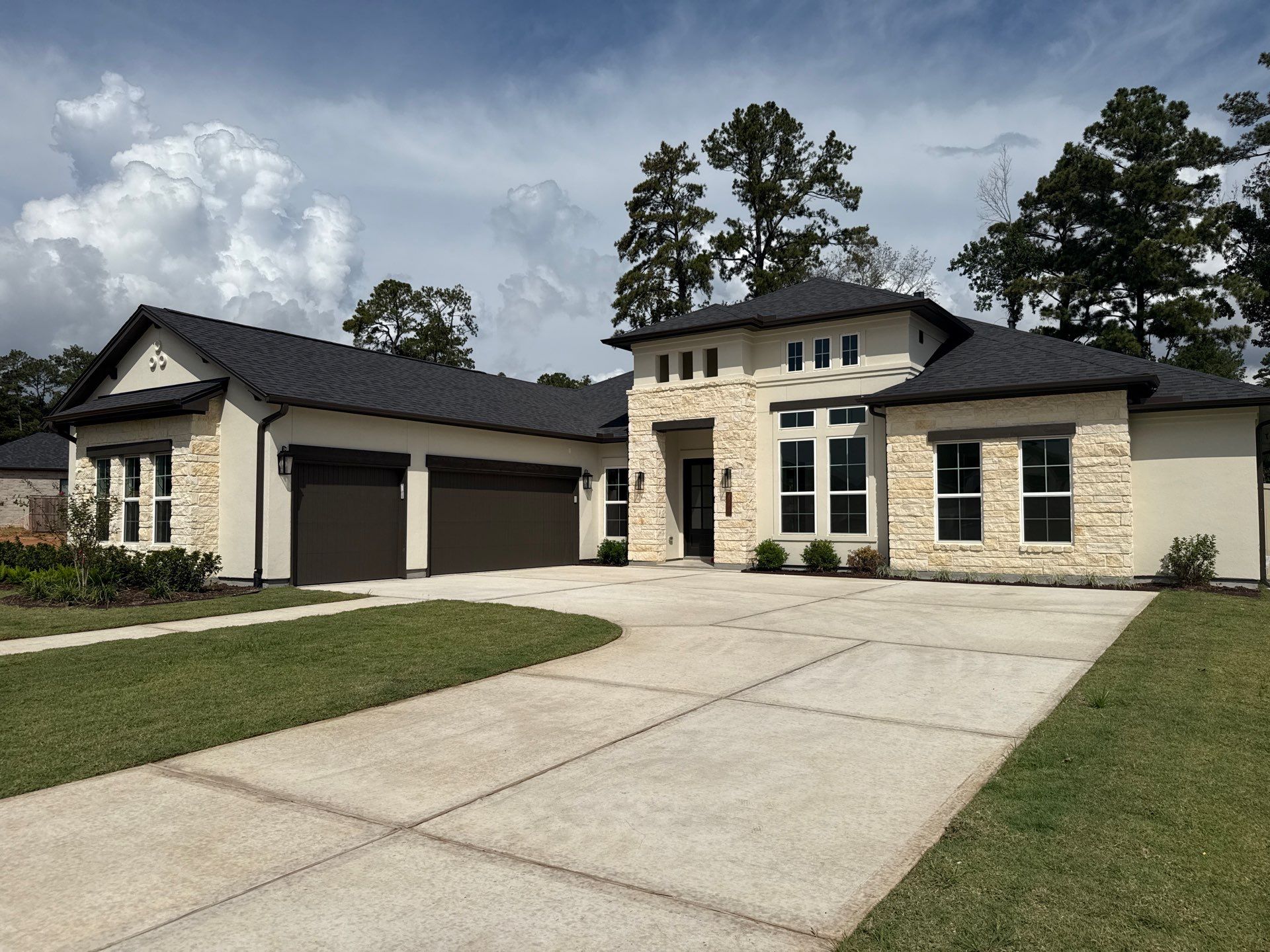 Audubon Elegance: Magnolia Foam & Stucco Showcase. by Apex Conventional Stucco Llc