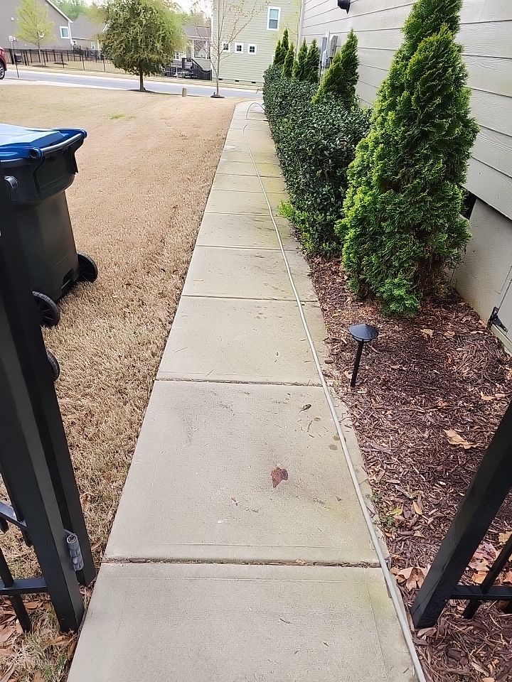 House Wash using cleaner by Power Wash Masters LLC