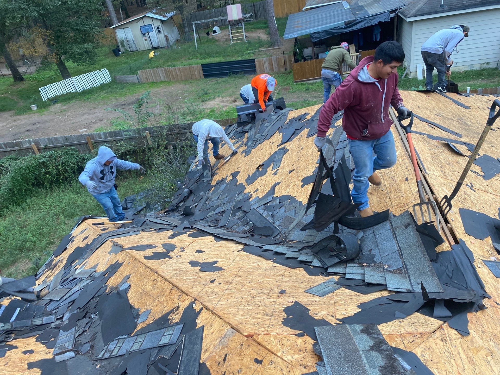Residential Roofing Installation using Owen's Corning Duration (Lifetime) Shingles by Roof Repair Company