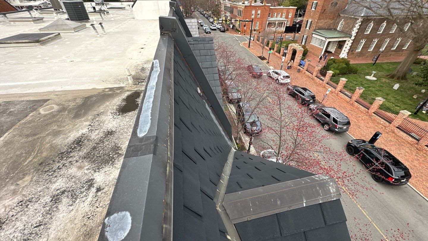 Alexandria: Carlisle Syntec TPO Flat Roof Installation by RM Banning, Inc.