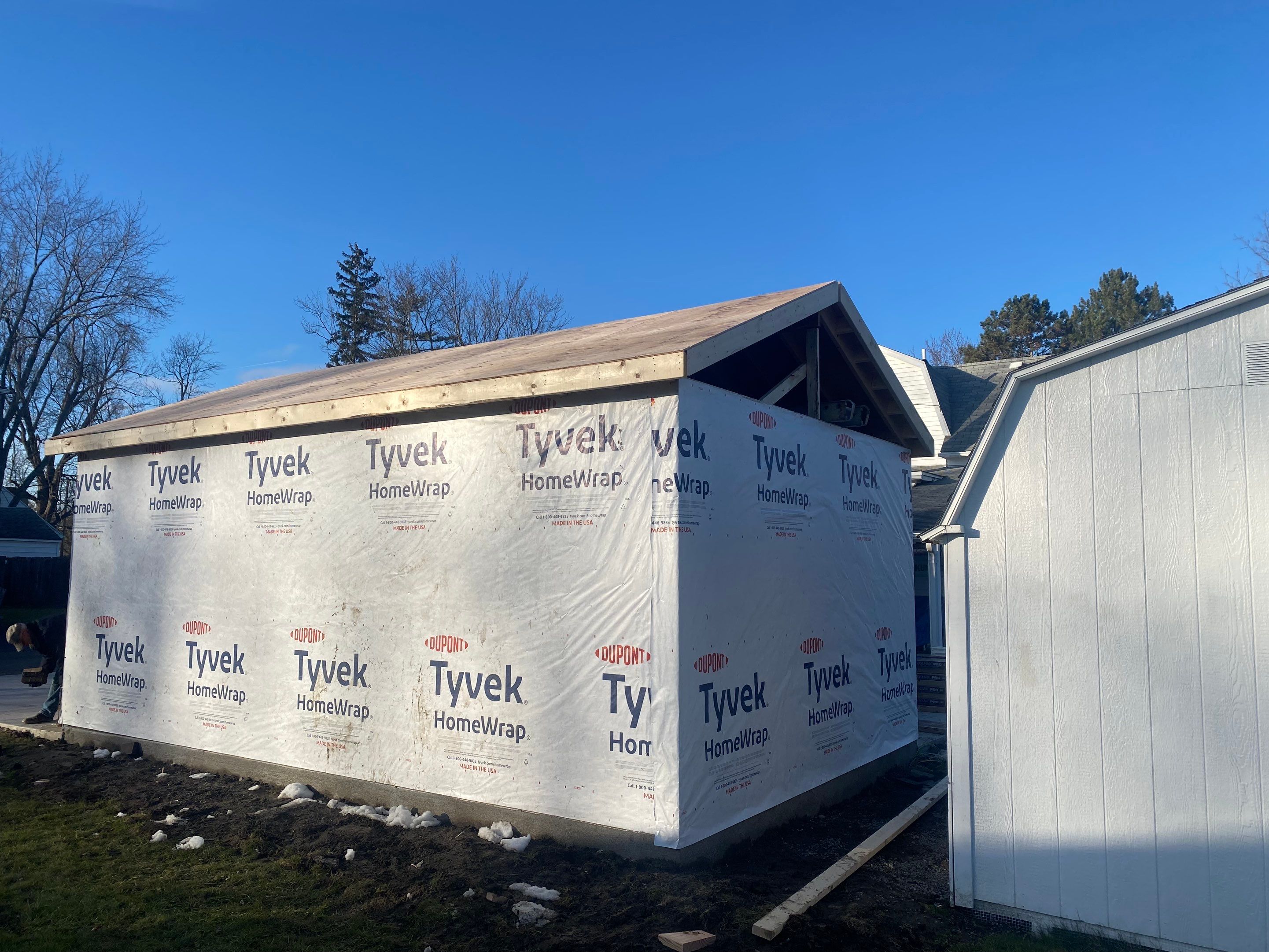 Garage by Ivy Lea Construction