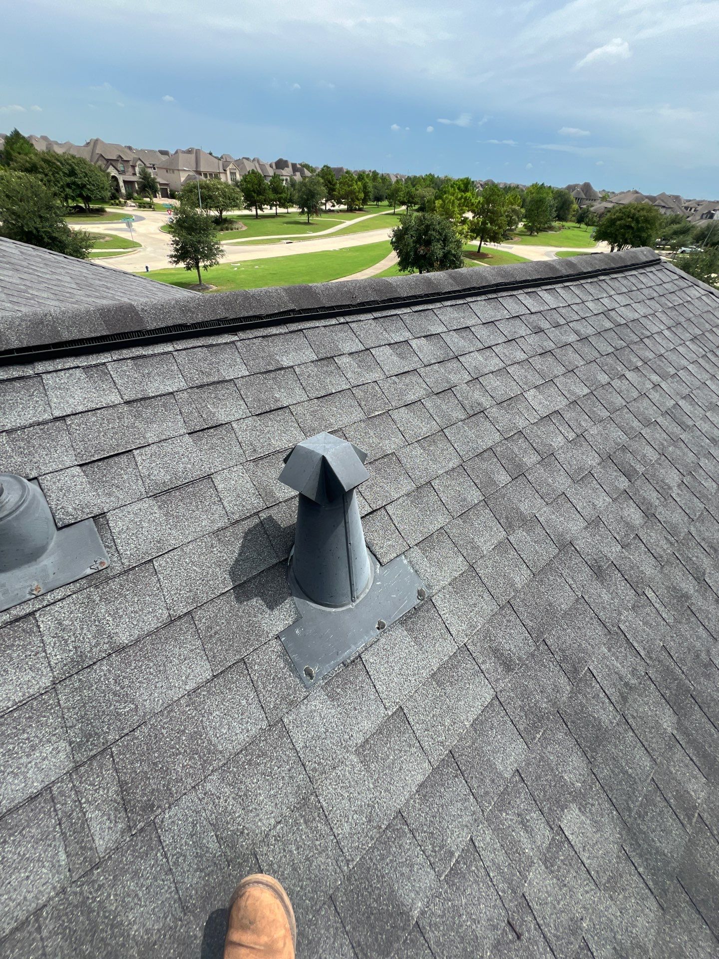 Residential Roofing Repair using Owen's Corning Duration (Lifetime) Shingles by Roof Repair Company