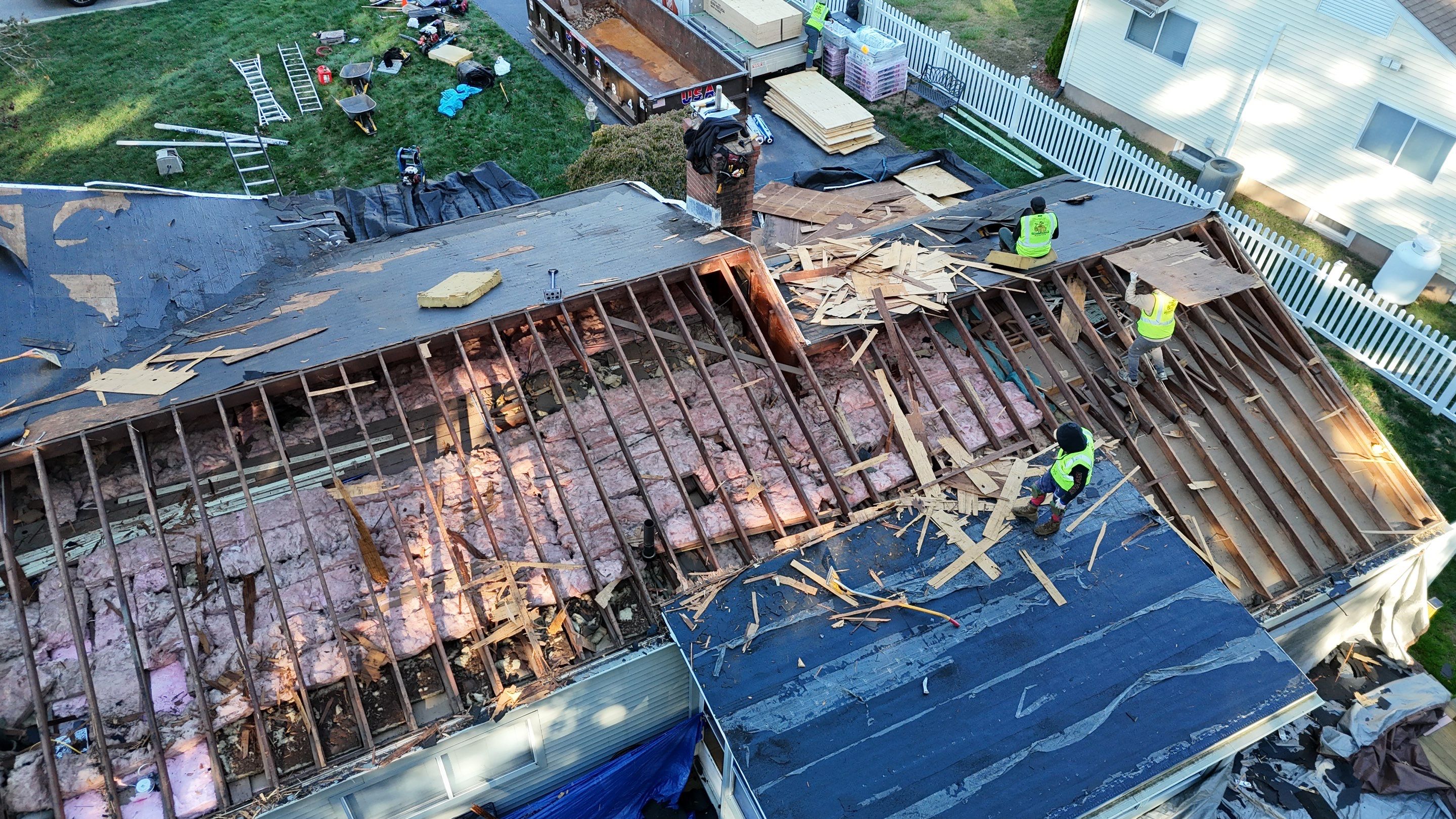 Owens Corning Duration: Onyx Black in Middletown by Golden Shield Roofing