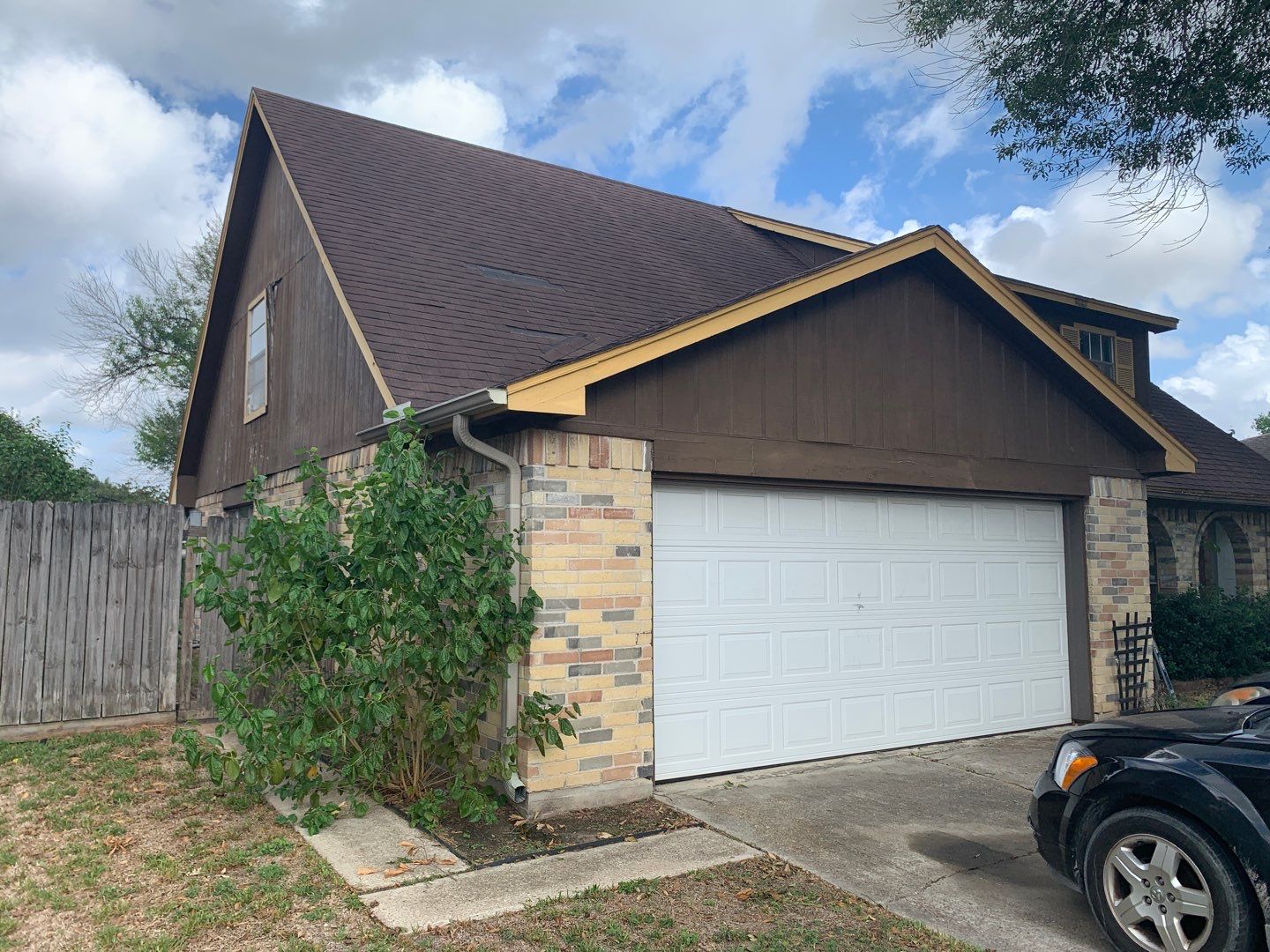 Residential Roof Replacement in Houston, Tx by Elite Roofing LLC