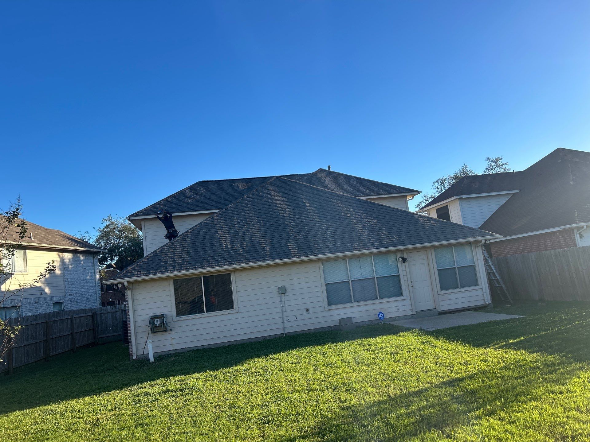 Roof Replacement Houston by Roof Repair Company