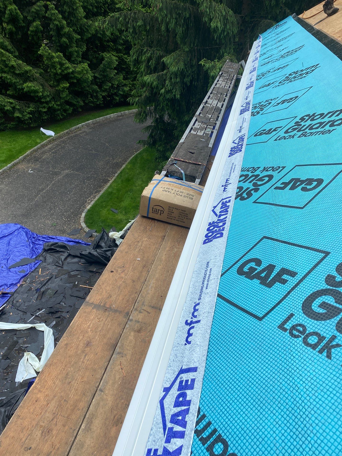 DiGiorgi installs asphalt shingled roof in beautiful Stamford hom! by DiGiorgi Roofing and Siding Inc