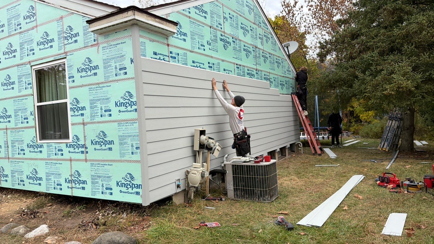 Siding Replacement using Alside S7 Cedar Mill Grain Cape Cod Grey by 180 Contractors