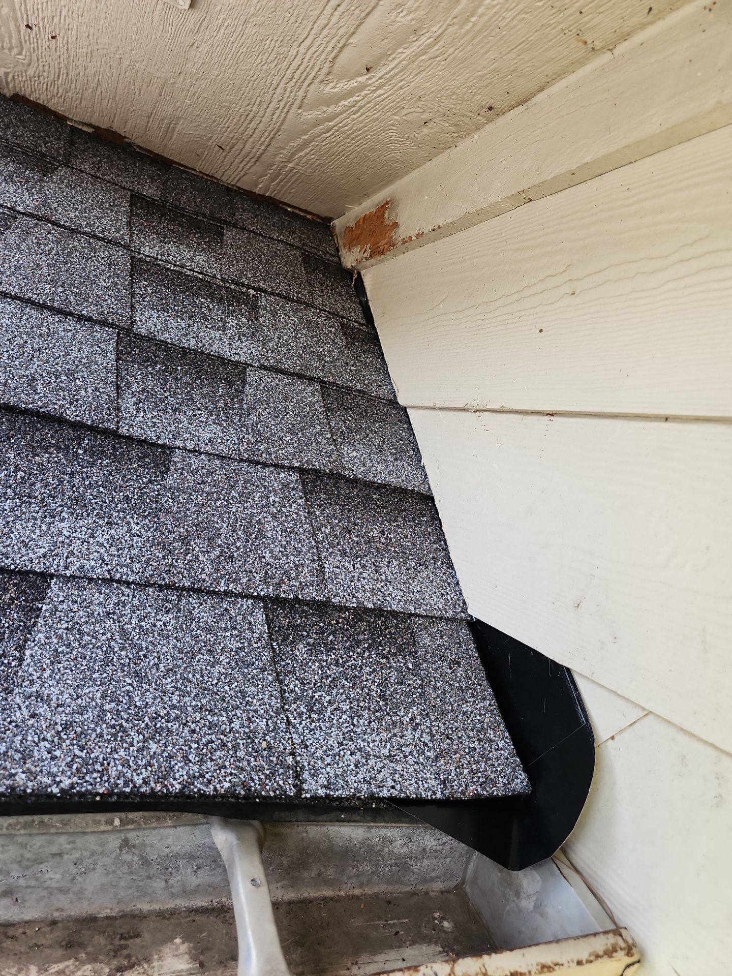 Residential Roofing Repair using Owen's Corning Duration (Lifetime) Shingles by Roof Repair Company