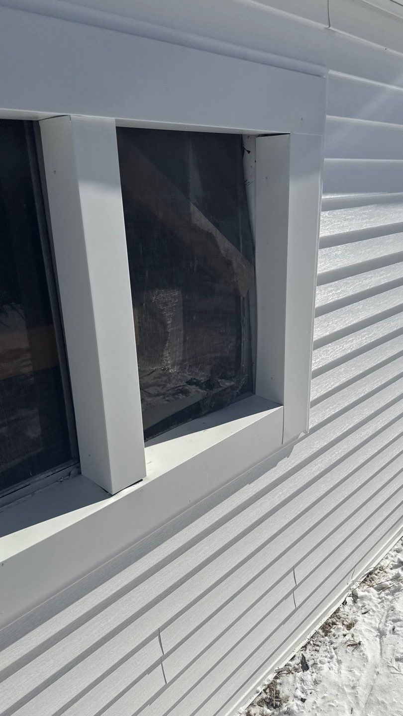 Siding Replacement using Alside D4 Odyssey-Plus Dutchlap White by 180 Contractors