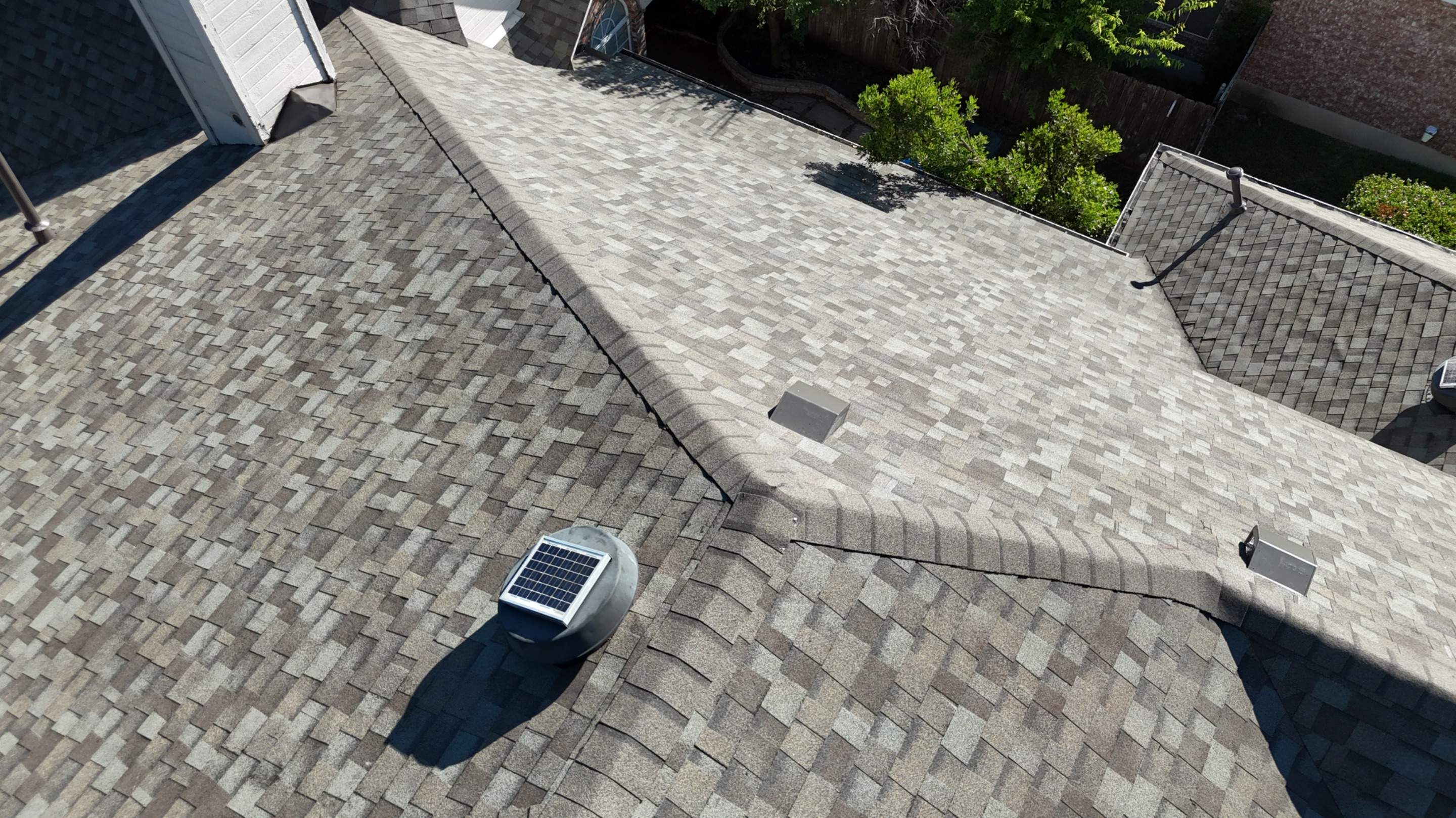 Driftwood - Owens Corning by RoofsOnly.com