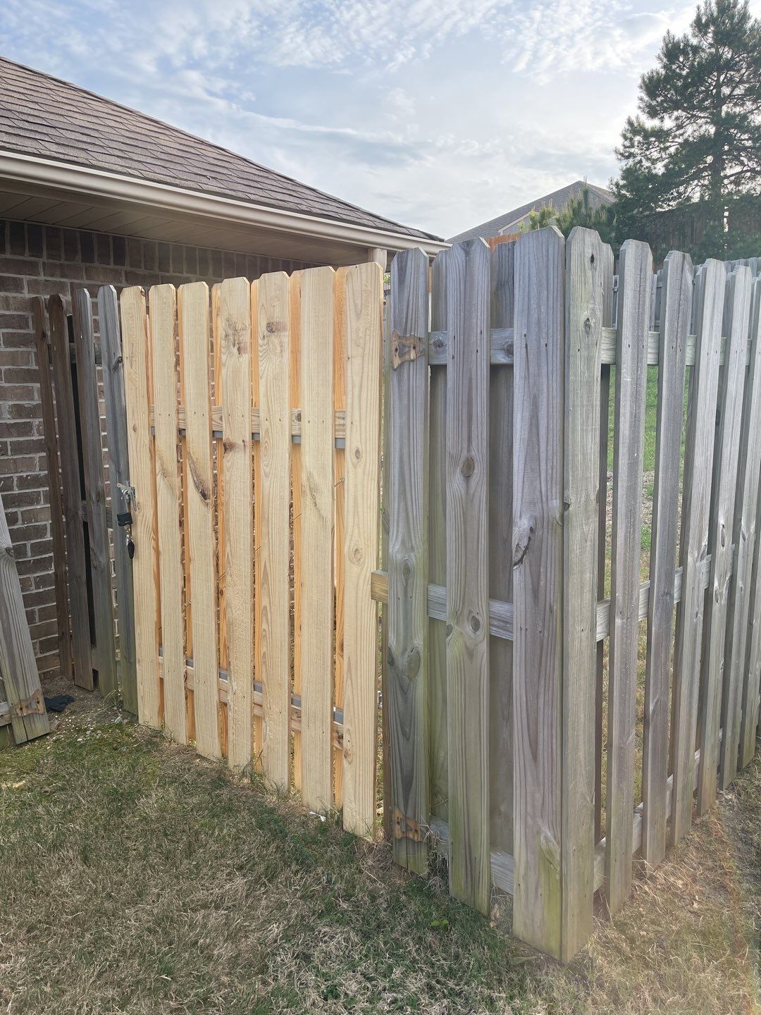 Meadow Ridge Gate by Pillar and Pine