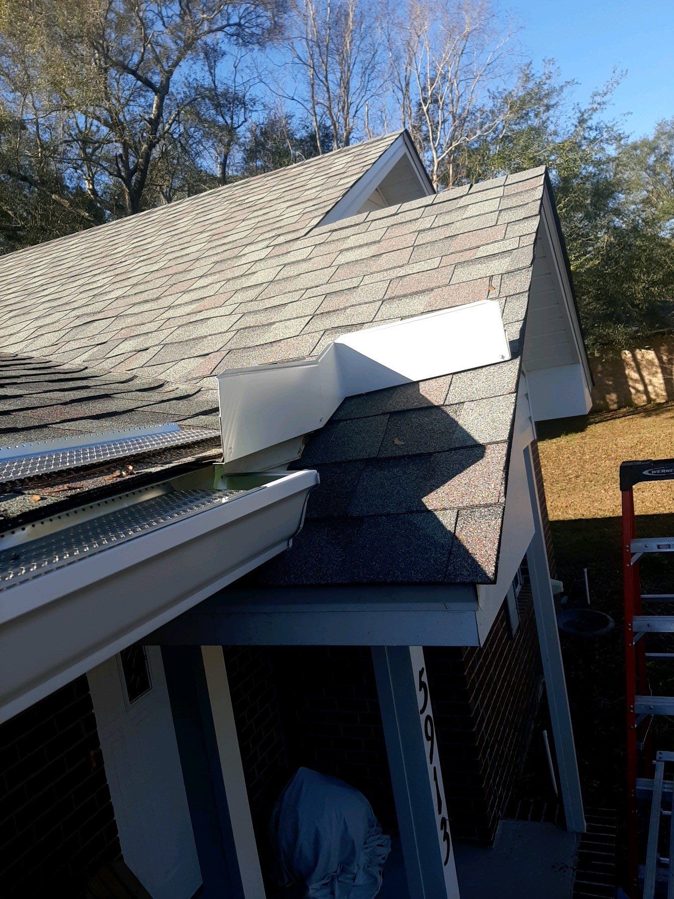 Gutter Installation using K-Style Seamless Gutters in Milton FL by Gutter Professors