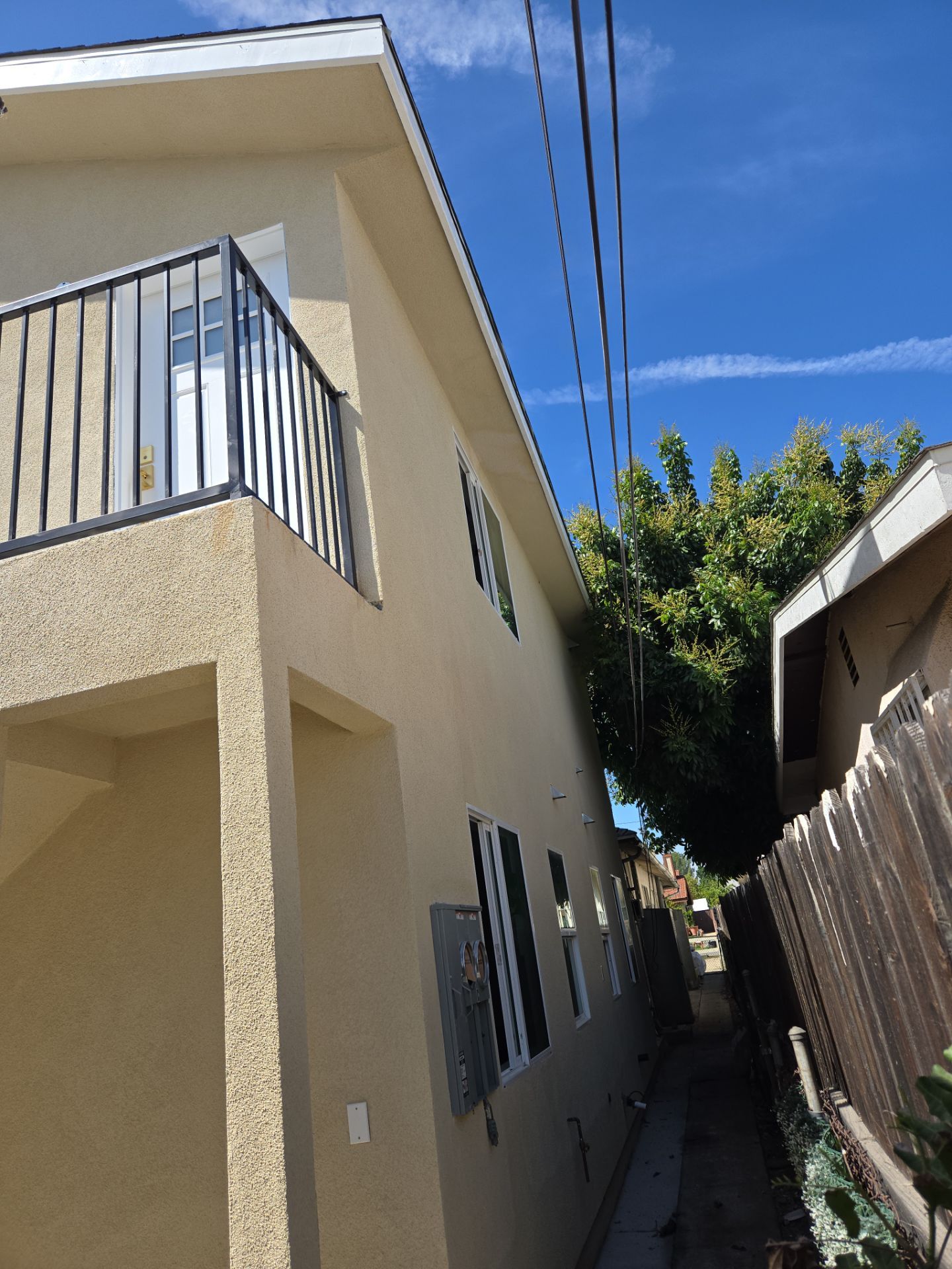 Project in Alhambra by Insulation Labs