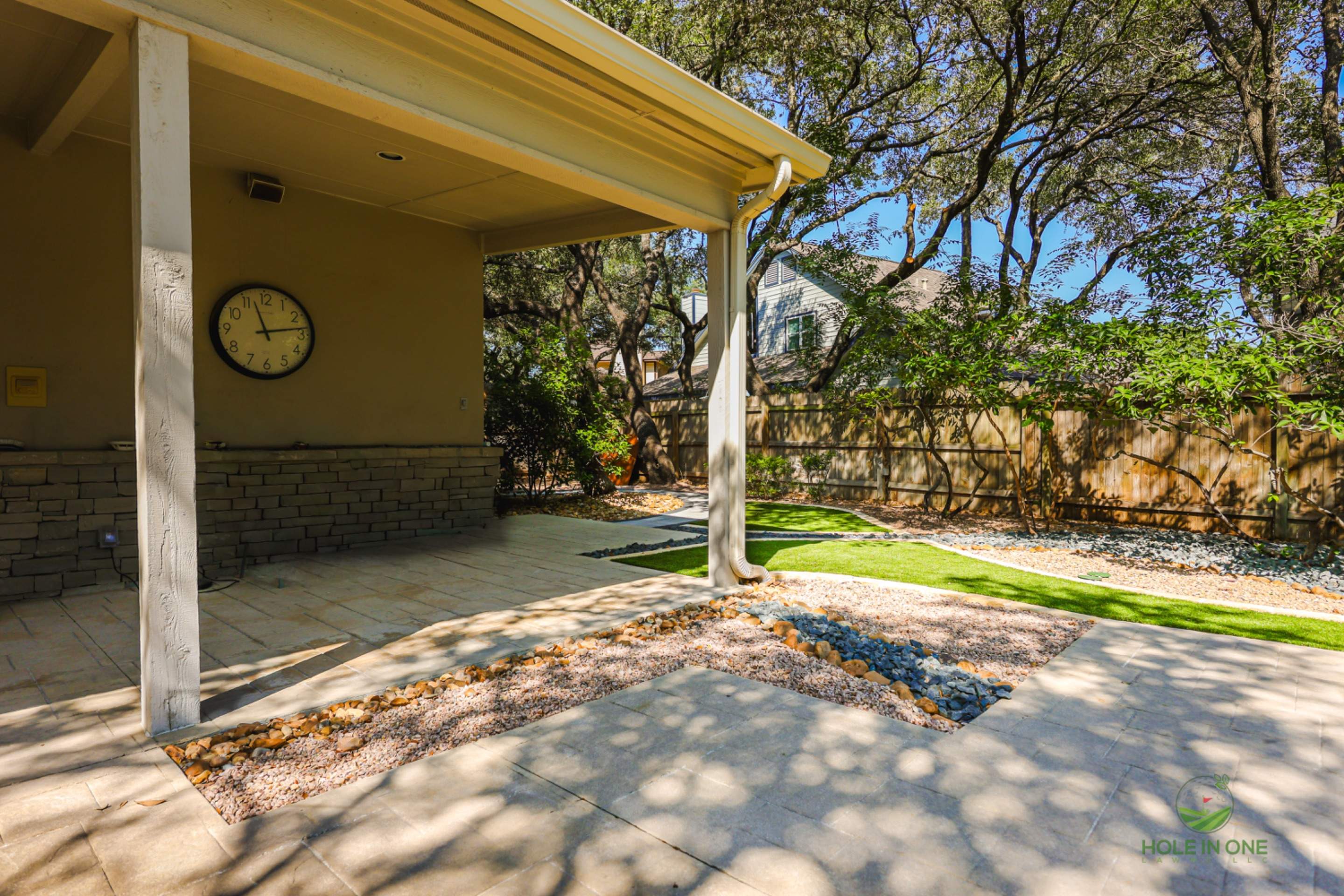 Chase Oak, San Antonio Tx. by Hole In One Lawns, LLC