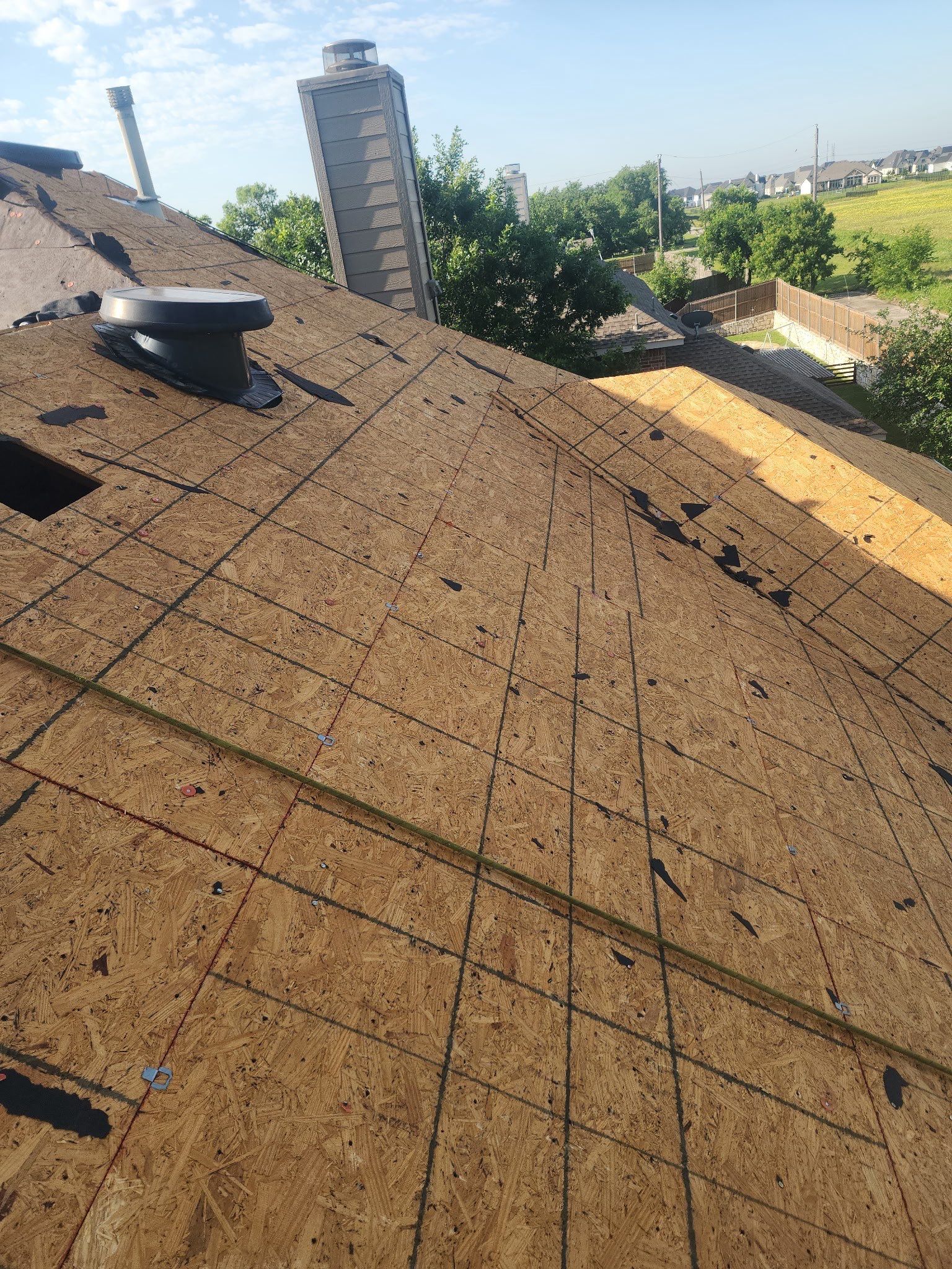 Roof, Gutters, Screens, and Fence Staining by Rainy Day Restoration