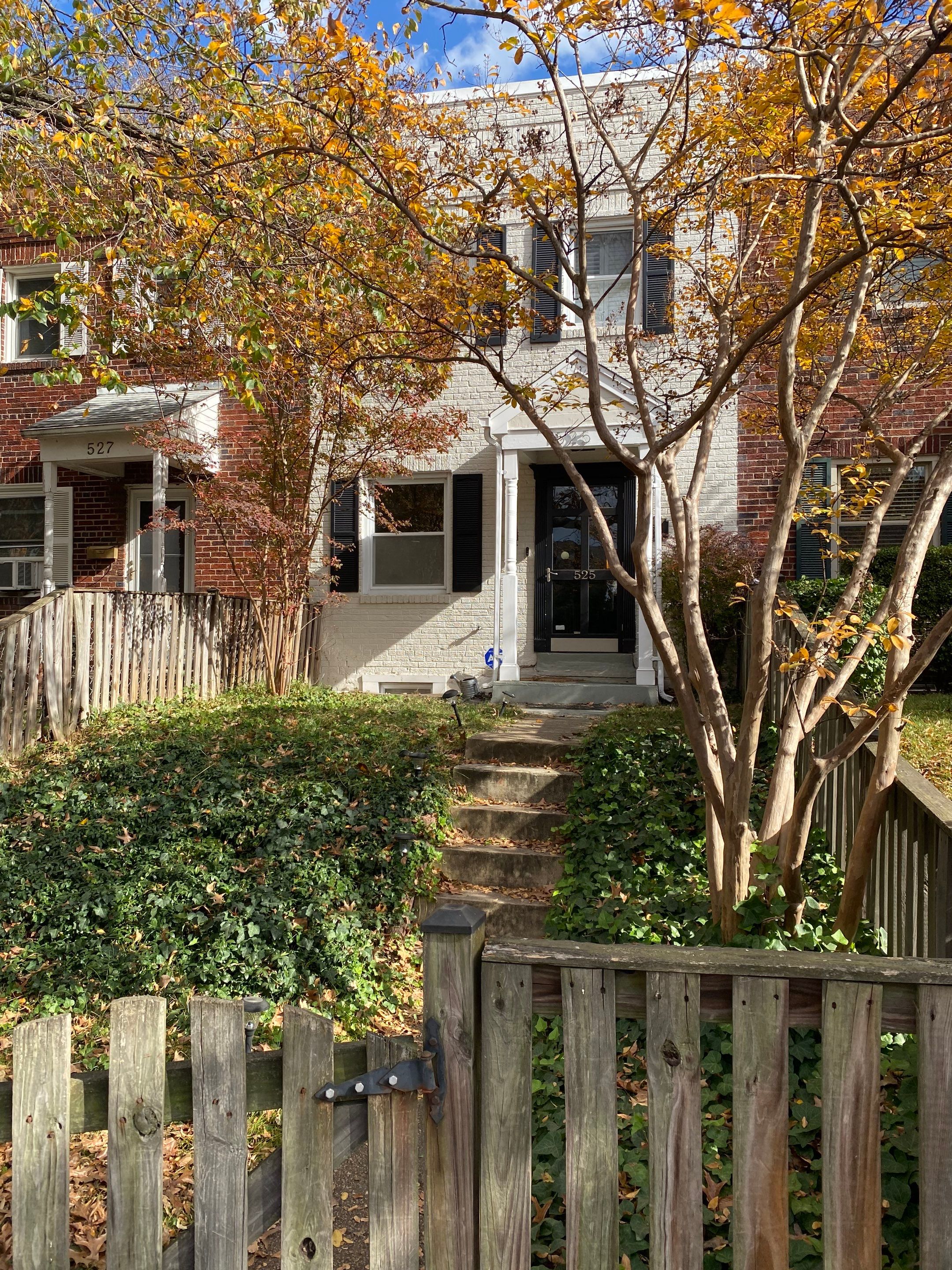 Alexandria: Residential Flat Roof Replacement with Mule Hide TPO Membrane by RM Banning, Inc.