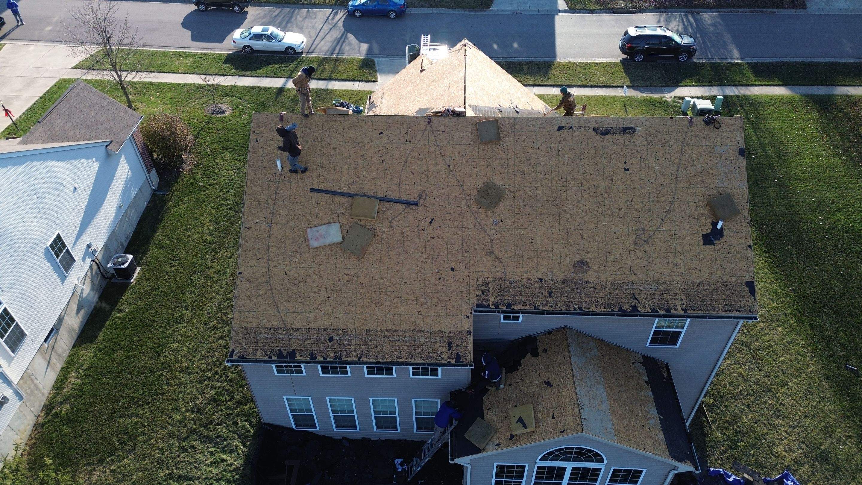 Liberty Township - Pristine Black by Tamlin Roofing