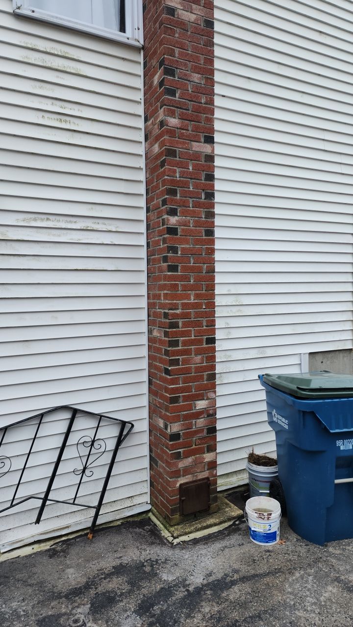 Siding and windows replaced by UBrothers Construction